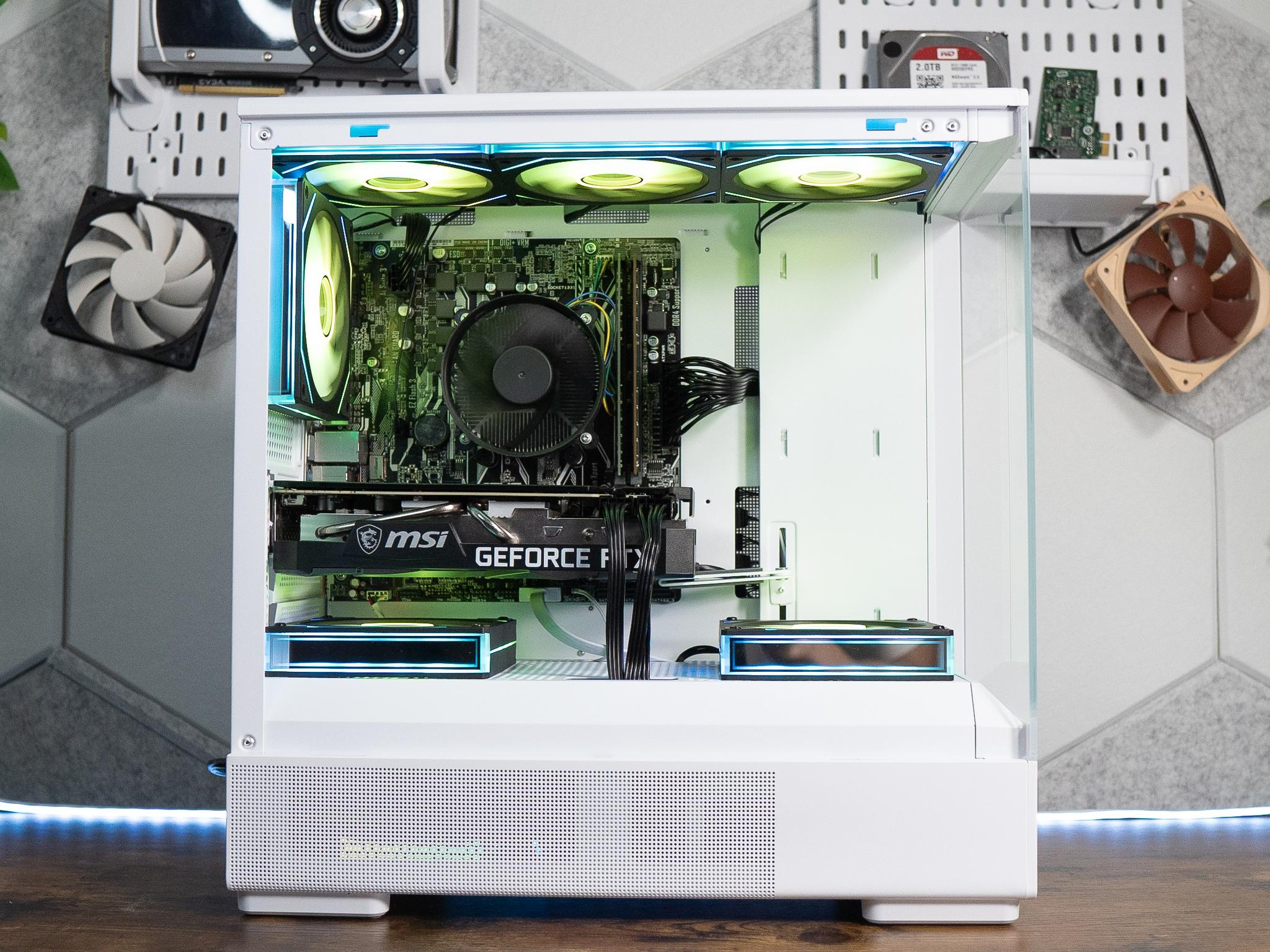 ❄️🌨 | MSI GeForce RTX 3070 8GB | RYZEN 7 5700G | 32GB DDR4 RAM | 1TB NVME + 2TB HD | Arctic Borealis