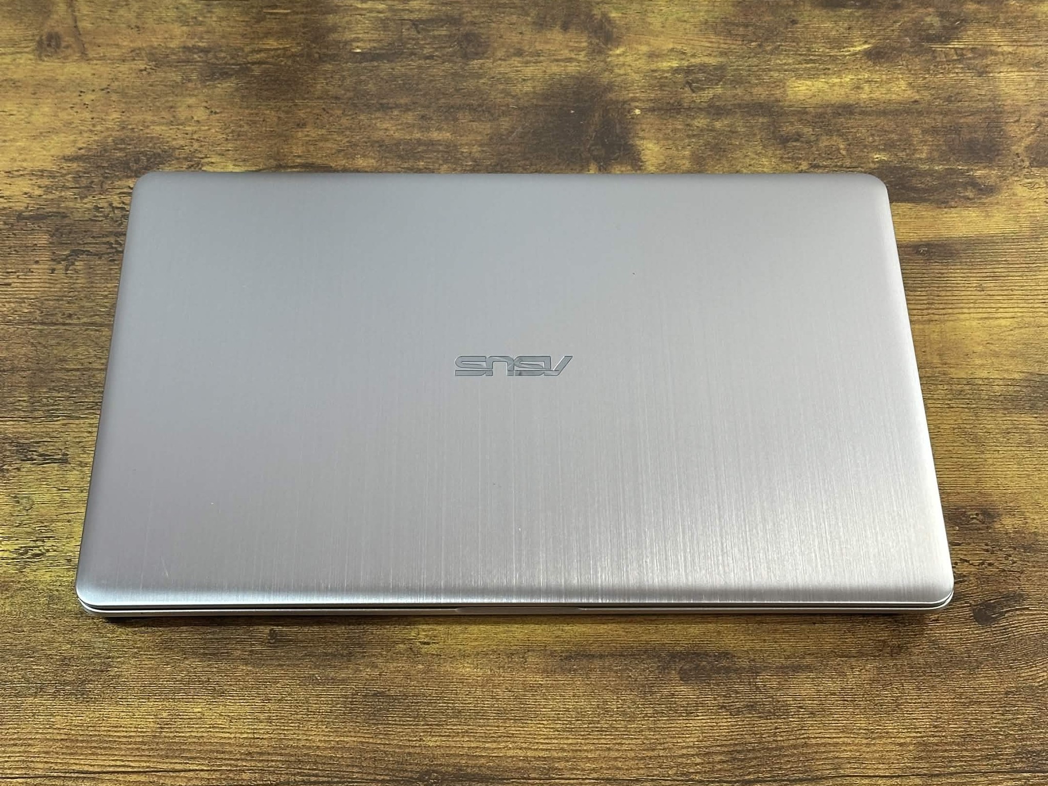 Asus M580V | Intel i7 7700HQ | GTX 1050 4GB | 16GB DDR4 | 1.2TB Storage | Windows 11 | Gaming Laptop