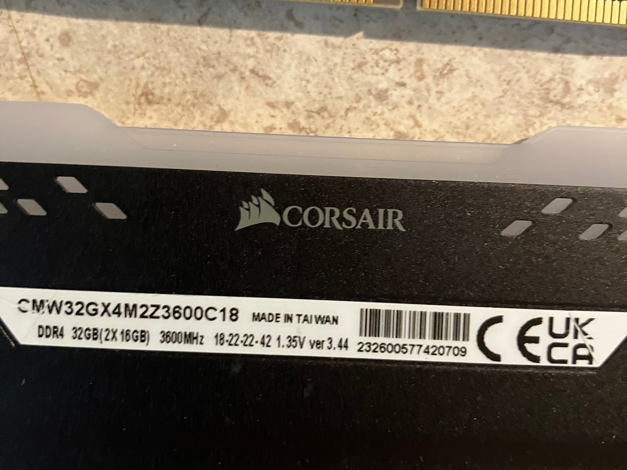 Corsair Vengeance RGB PRO 32GB DDR4 (2x16GB)