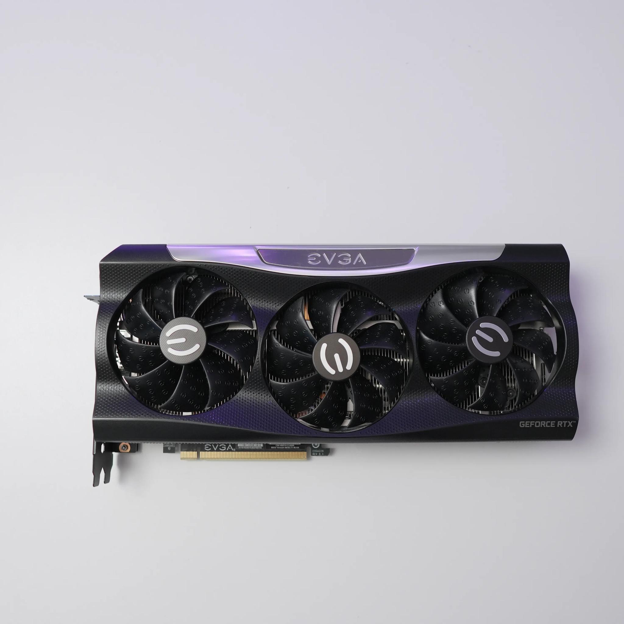 EVGA RTX 3080 FTW3 + LIAN LI STRIMMER