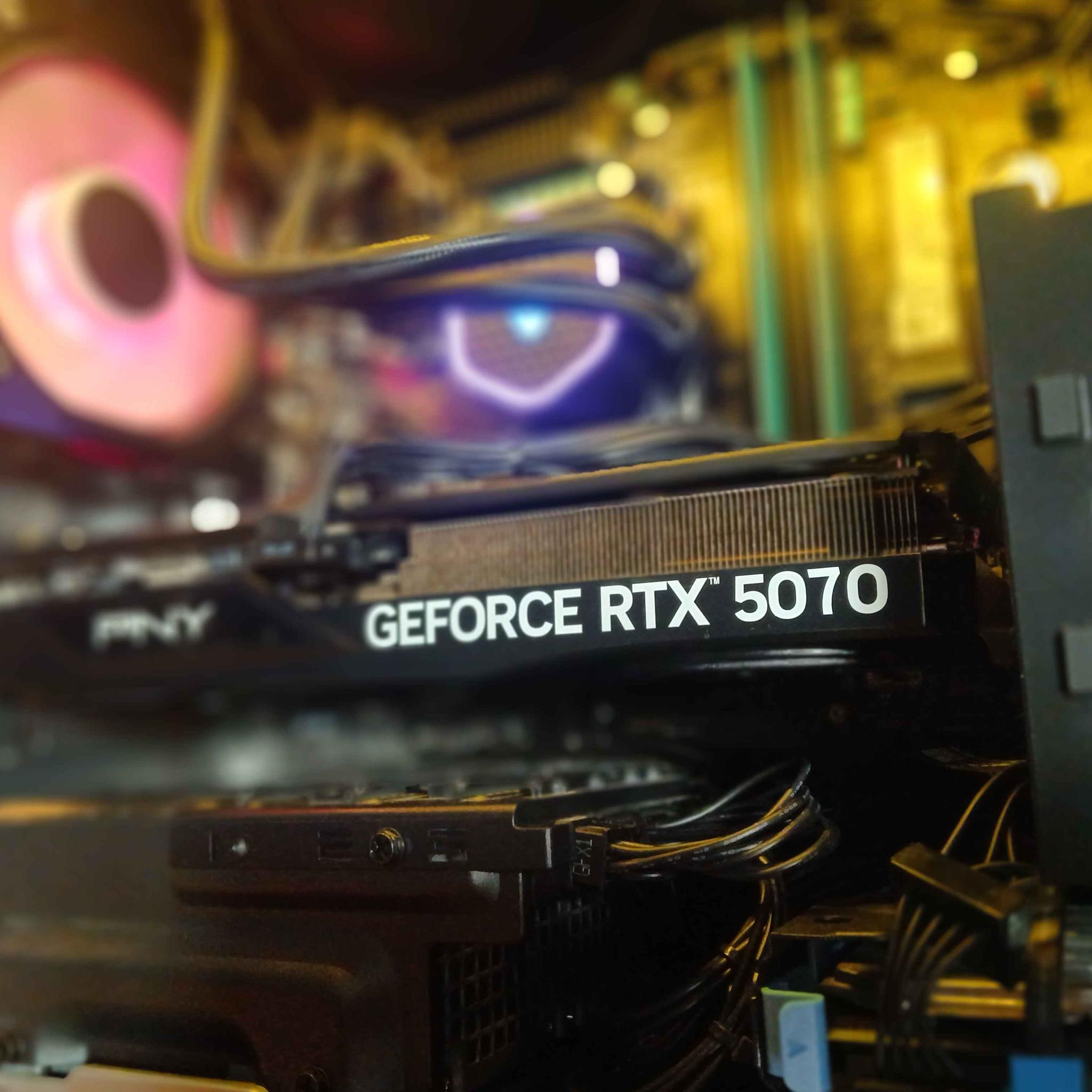 RTX 5070 | 32GB DDR5 | Ryzen 5 7600x | WIFI 6 | Bluetooth | Alienware