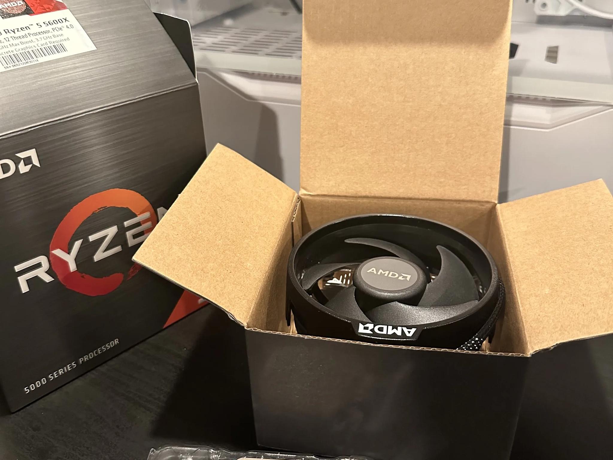 Like New! Ryzen 5 5600x W/ Wraith Stealth CPU Cooler