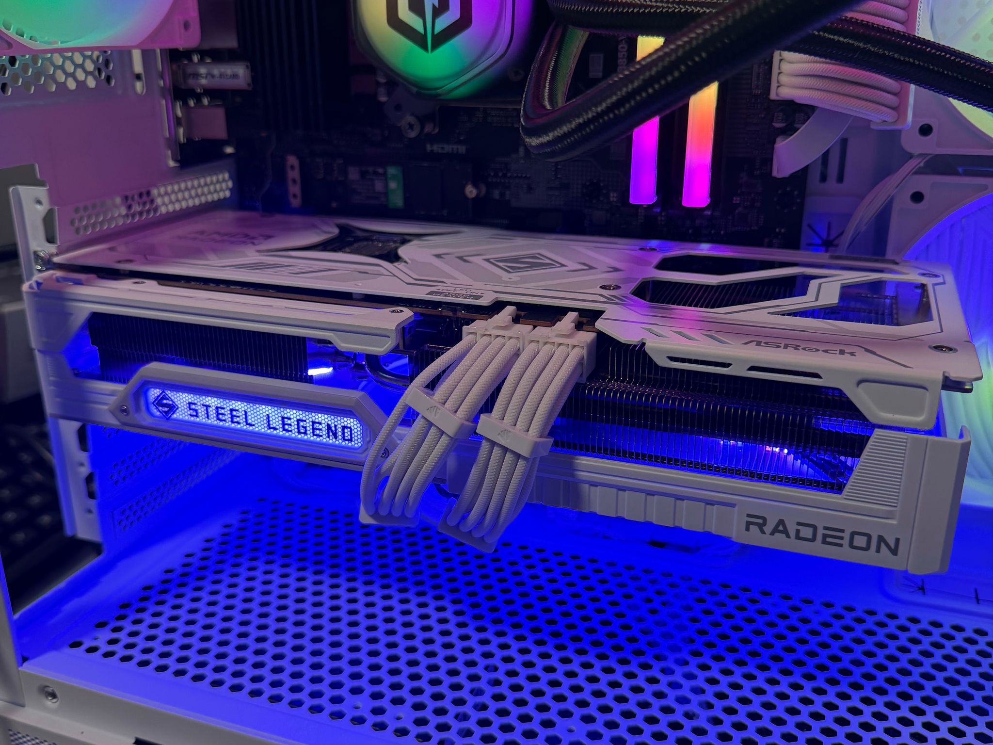 ASRock Steel Legend White RX 9070 XT 16GB