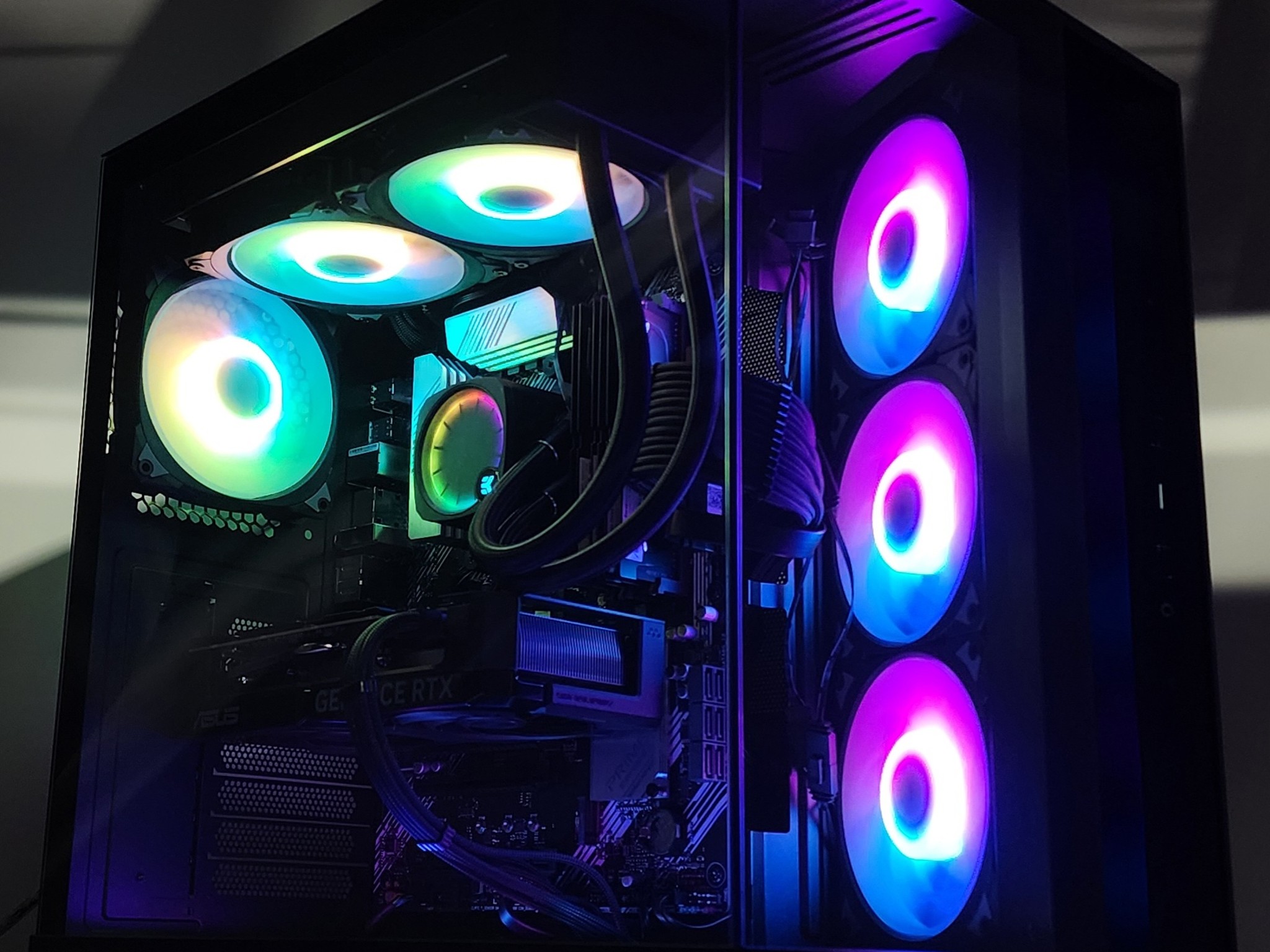 Gaming PC Ryzen 9 5900X 32GB RAM 1TB SSD RTX 4070 12GB Windows 11 Computer