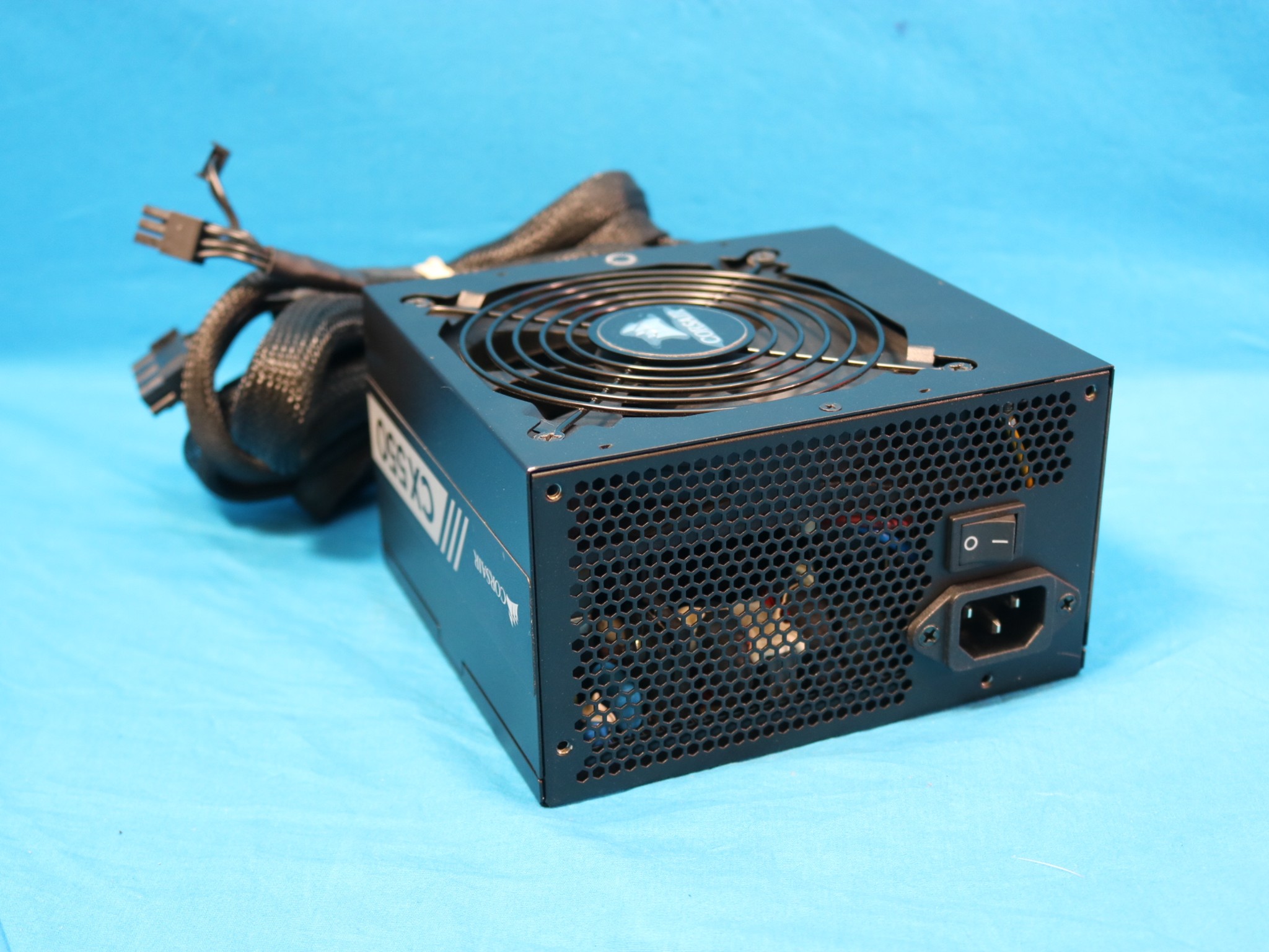 Corsair CX550 550W 80+ Bronze ATX Desktop PSU - 4212186659