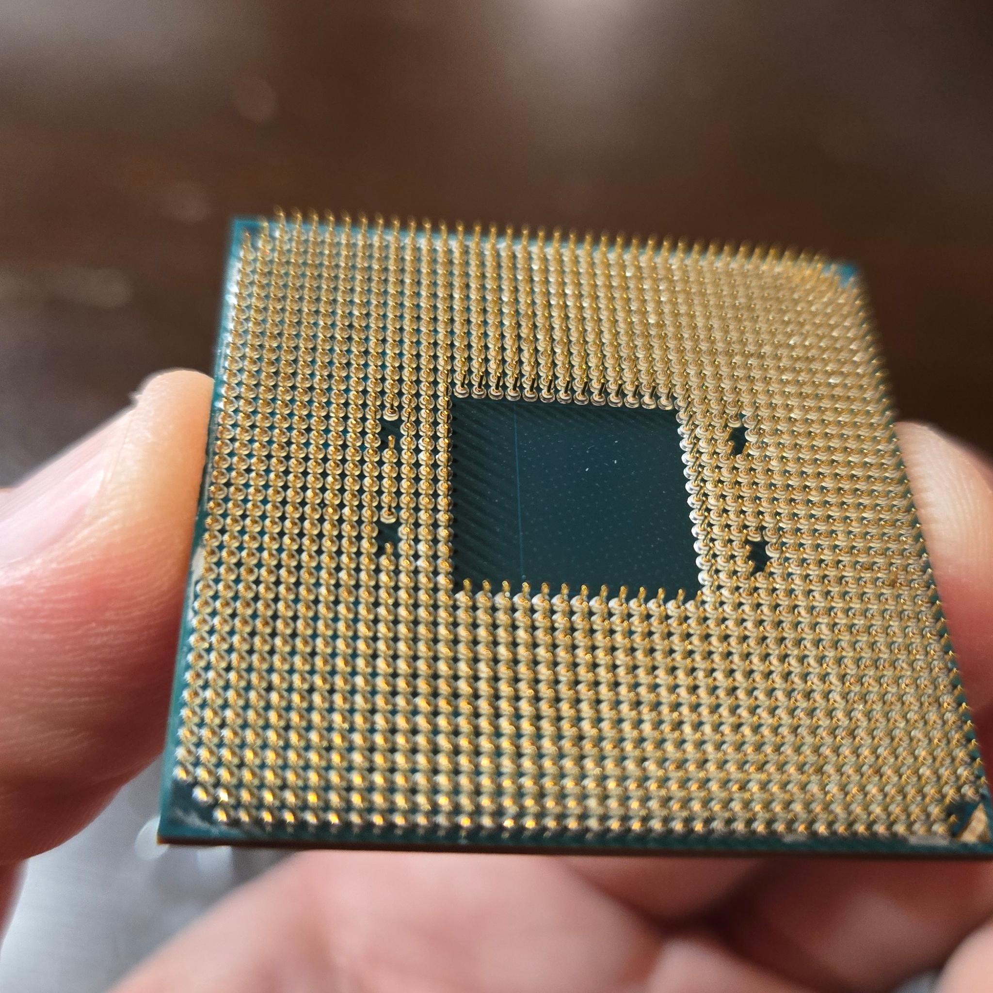 AMD Ryzen 5 3600X | AM4 | 6c 12t | 3.8ghz base, 4.4ghz boost | 95W