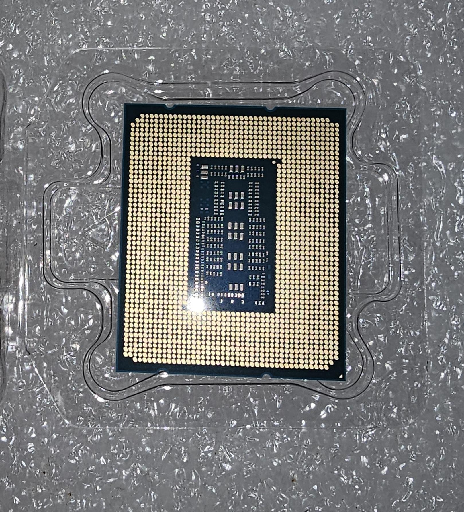 Intel Core i7-13700KF