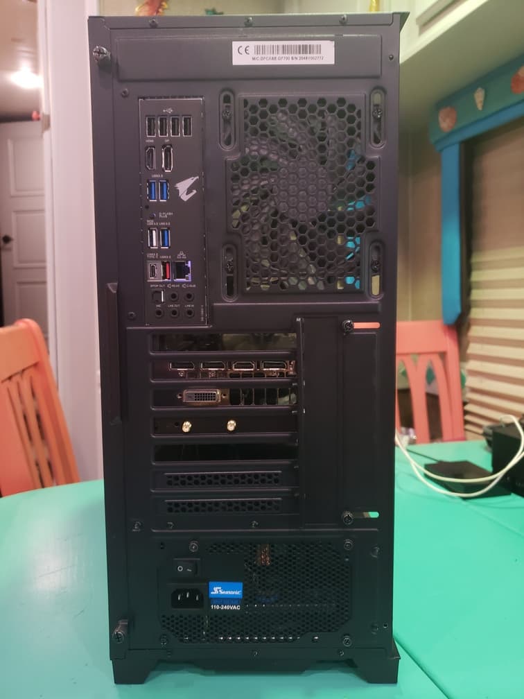 Custom EKWB Water Cooled PC - Ryzen 5 5600X & 1080 Ti