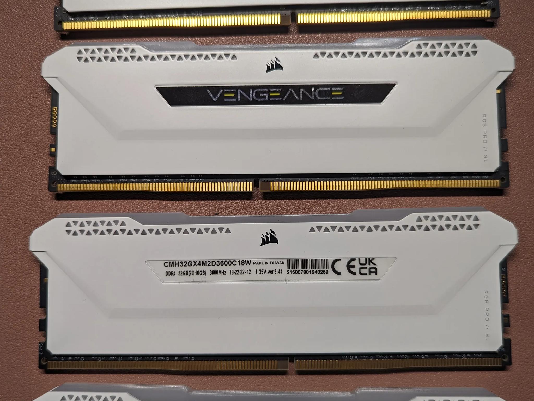 Corsair Vengeance DDR4 64gb (4x16)
