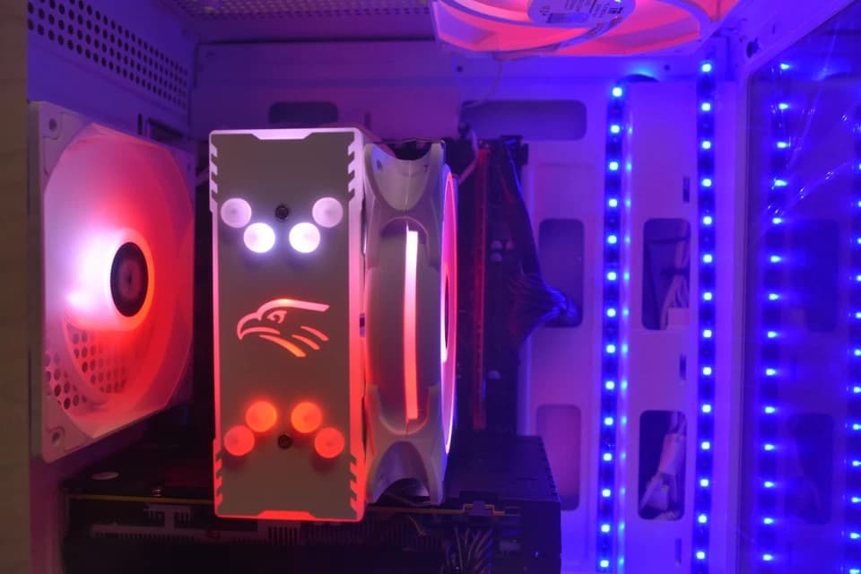 Gaming PC Intel Xeon  2680 v4 14 Cores 28 threads 16 GB RAM GPU RX5500 8GB 1 TB NVME
