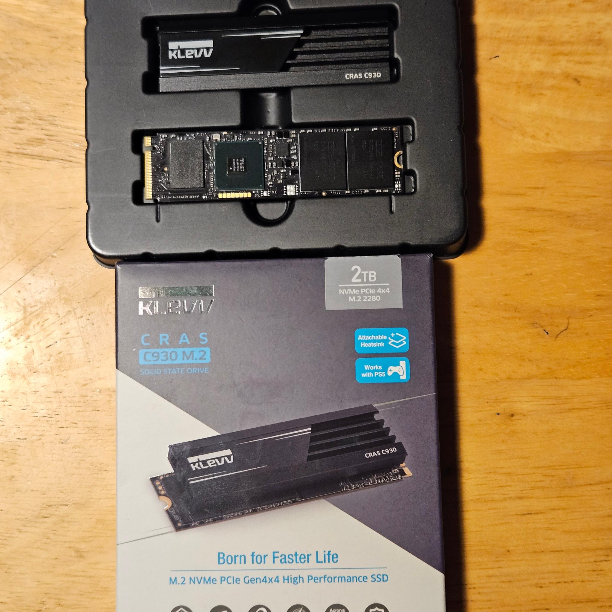 Klevv Cras 930 2TB NVME SSD with DRAM Cache and Heatsink