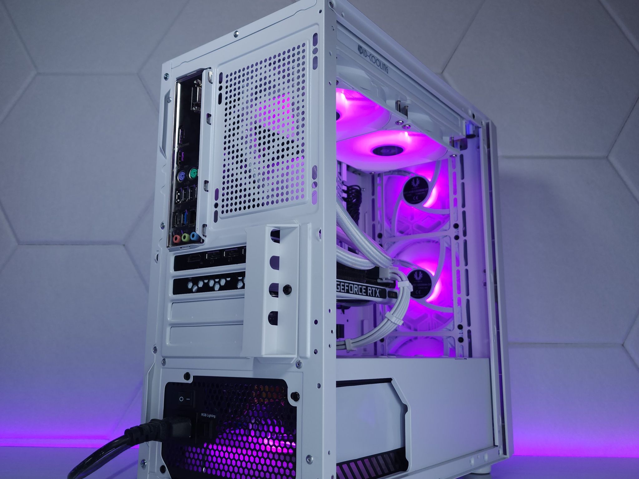 💜🤍RTX 3060Ti // Core i5 12400 // 16GB 3200MHz // 1TB NVMe Gen 3