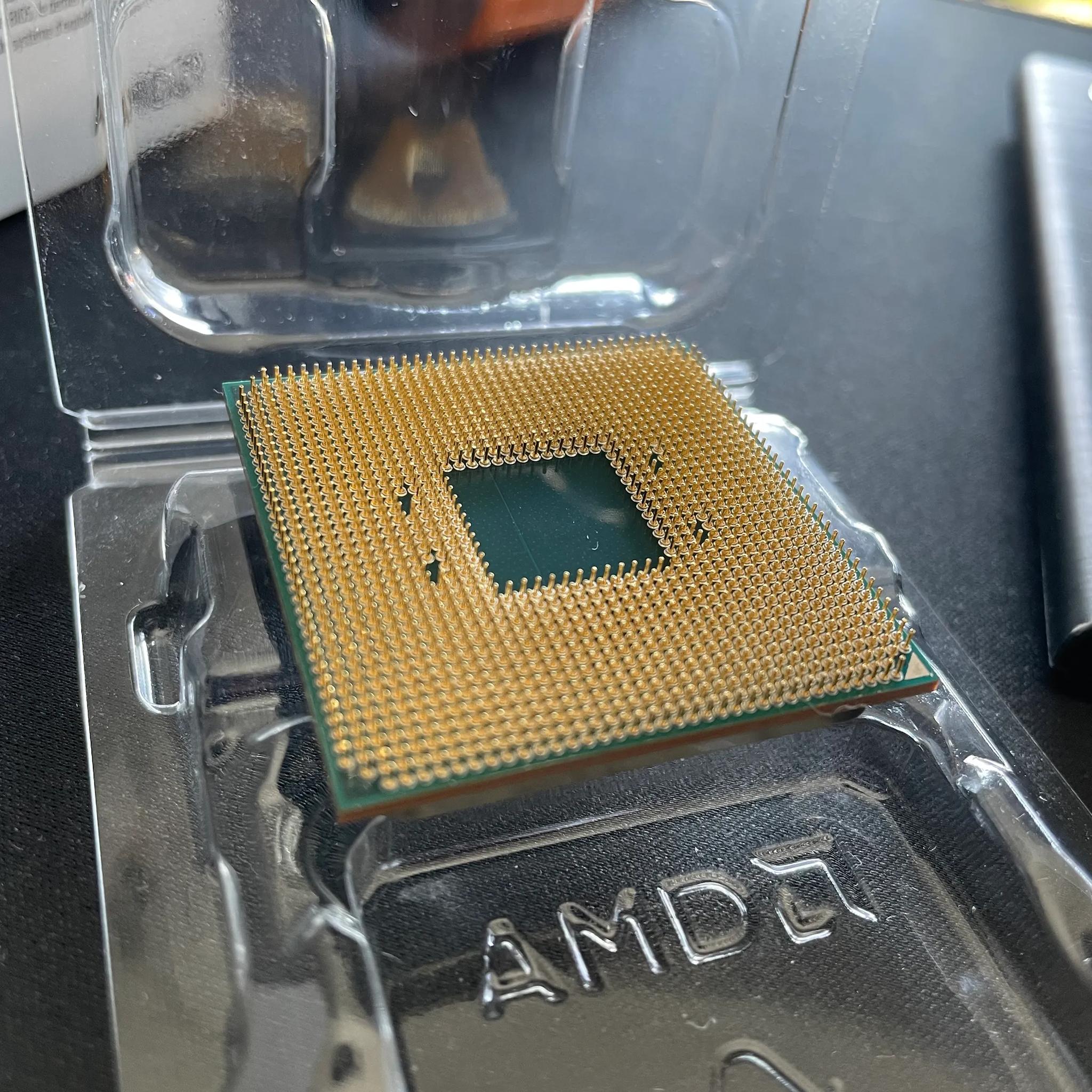 AMD Ryzen 9 5900X - in perfect working condition