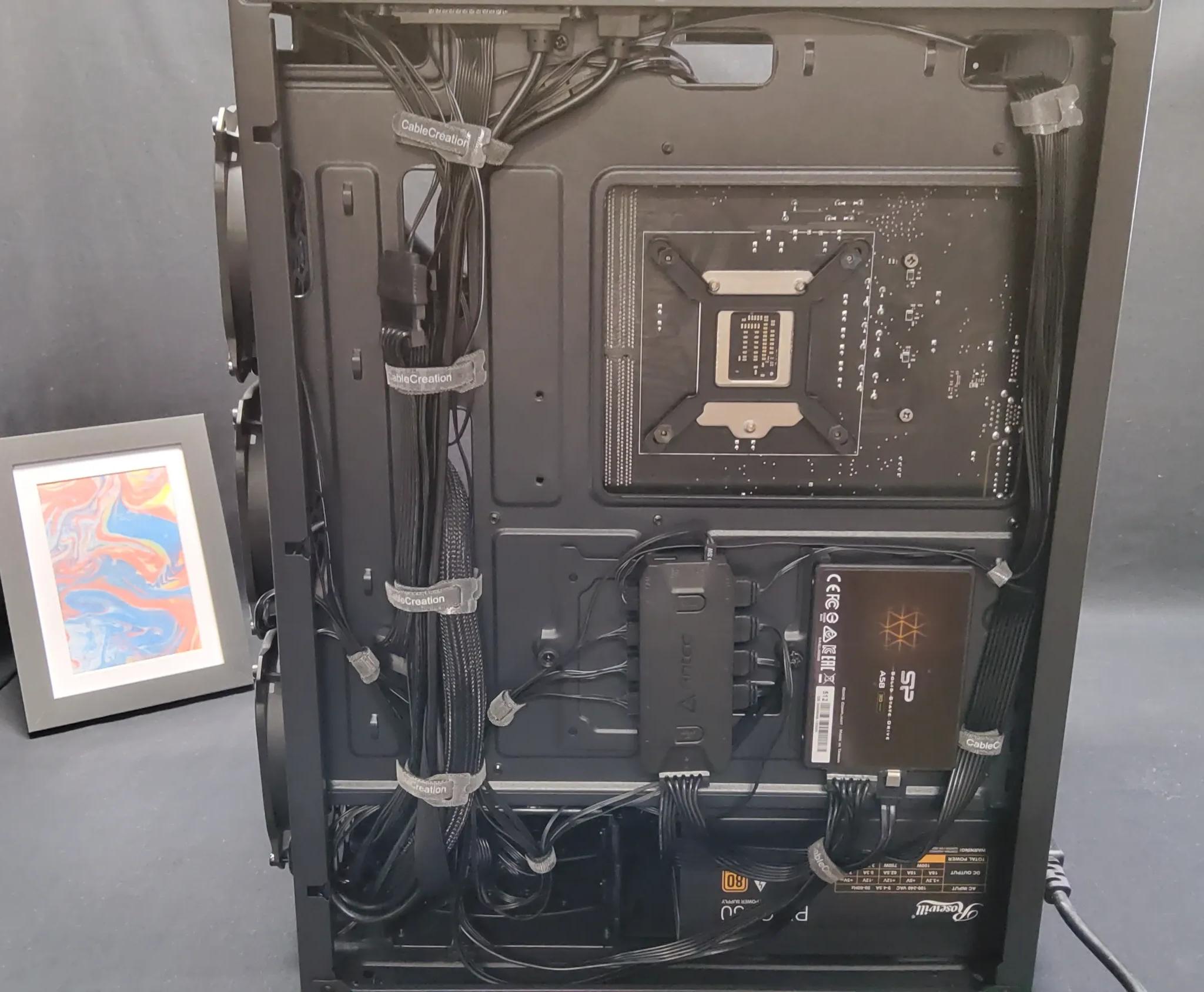Intel i5 8600k Liquid Cooled-EVGA 1070FTW