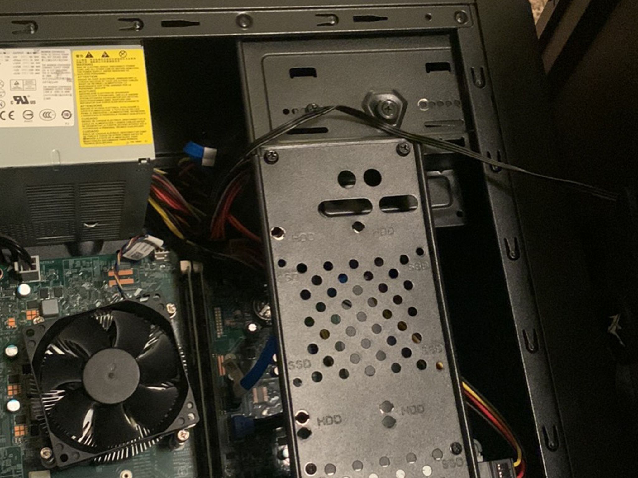 NO RGB gaming PC