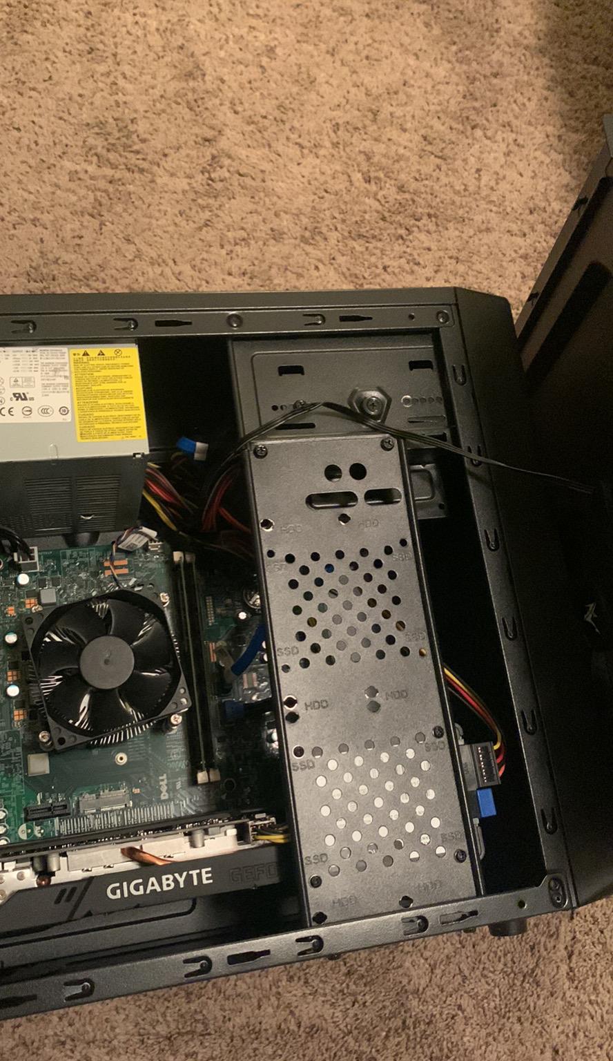 NO RGB gaming PC