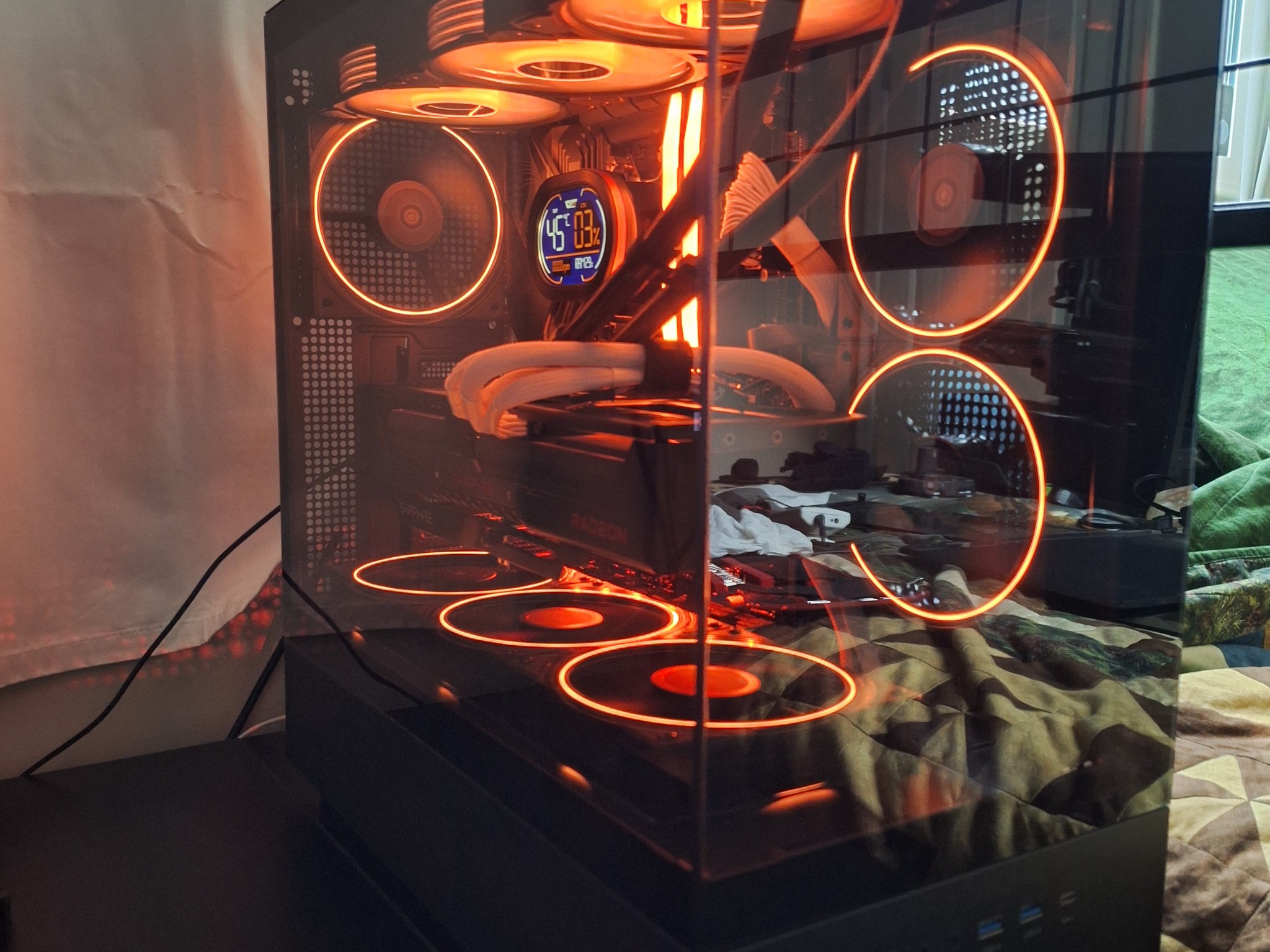9070XT 9800X3D 32GB Mid-high end Gaming PC