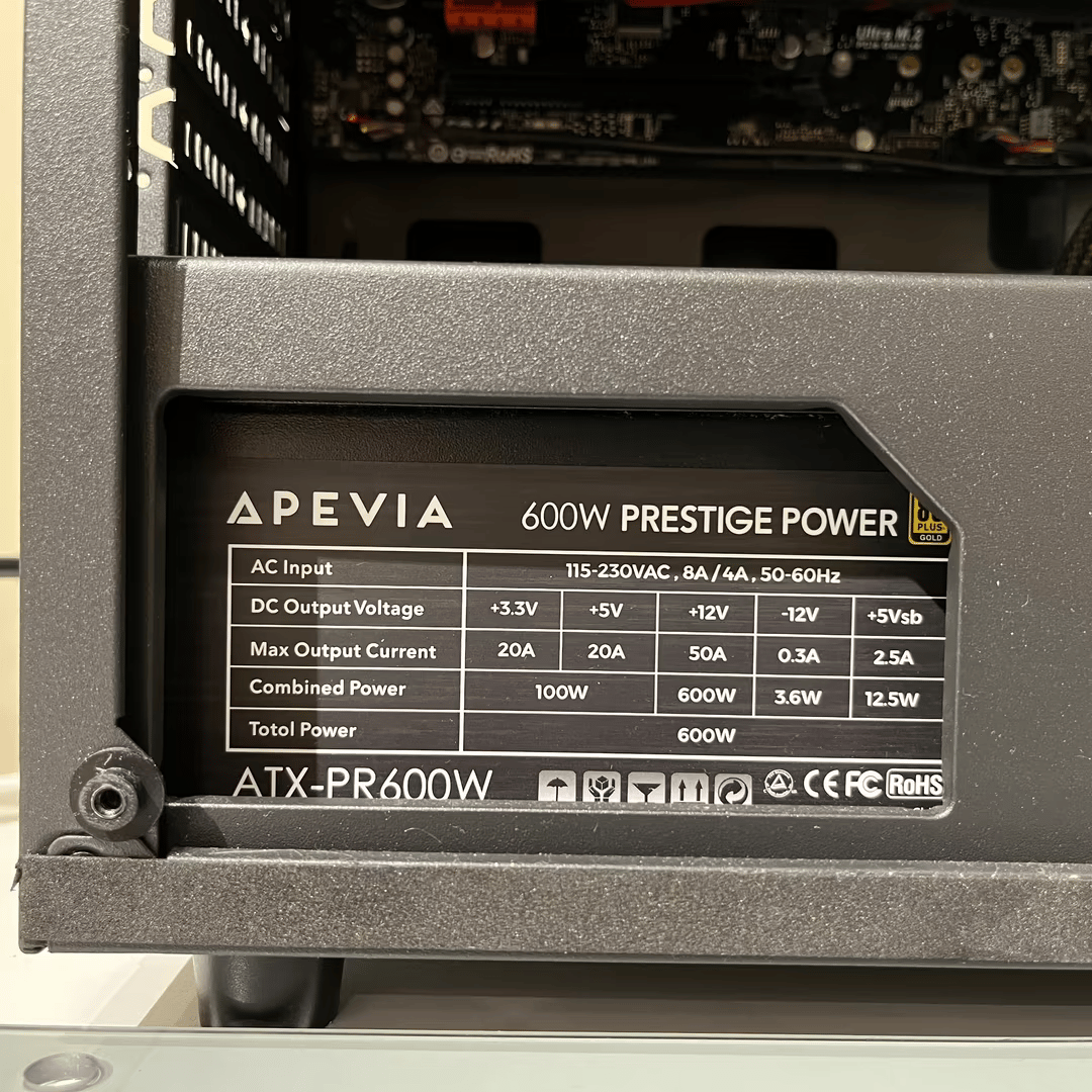 i5 9400F 16GB DDR4 AMD R9 390 m.2 500GB