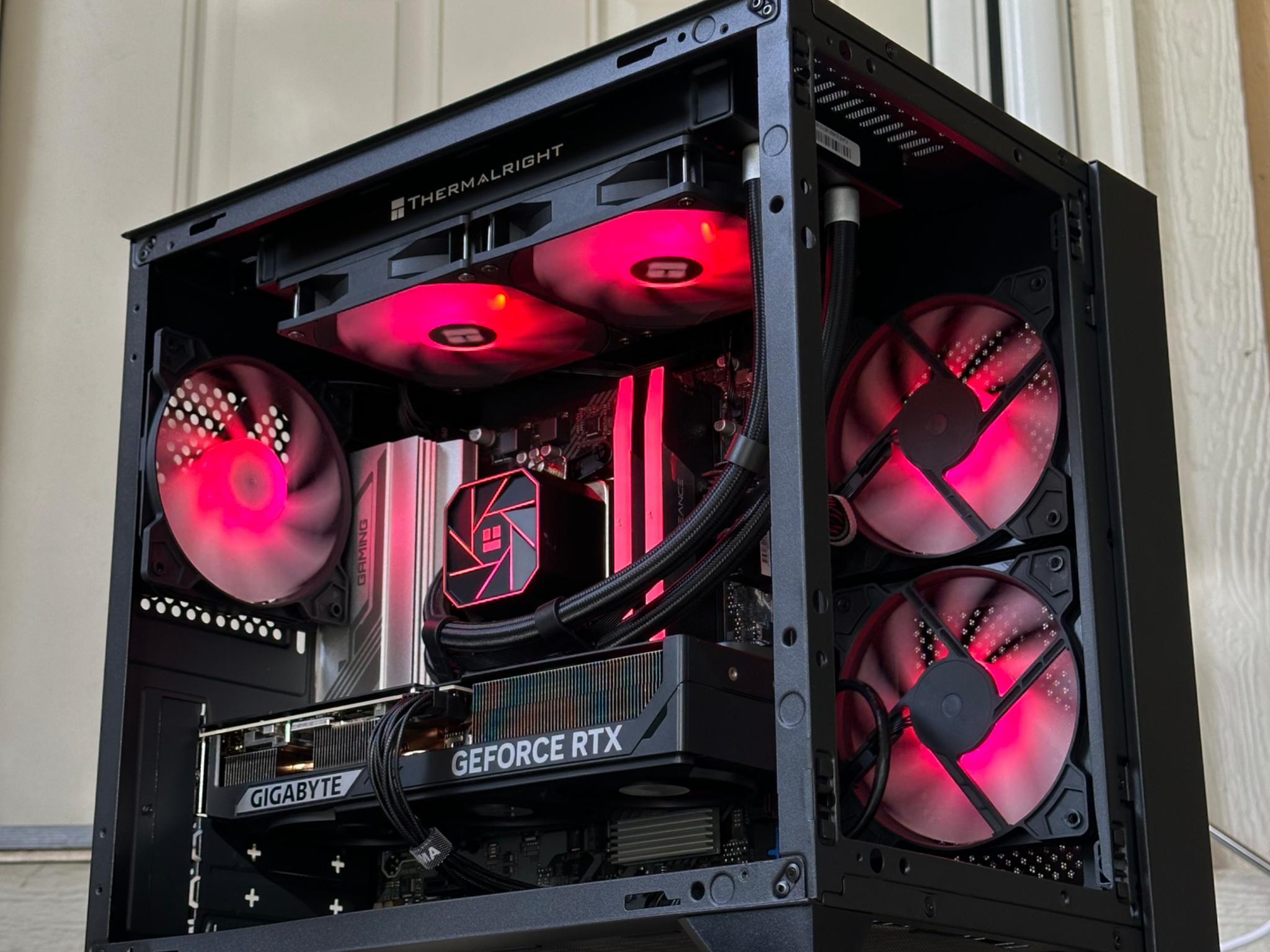 Ryzen 7 8700F • Rtx 5070 • 32GB DDR5 • 1TB nvme