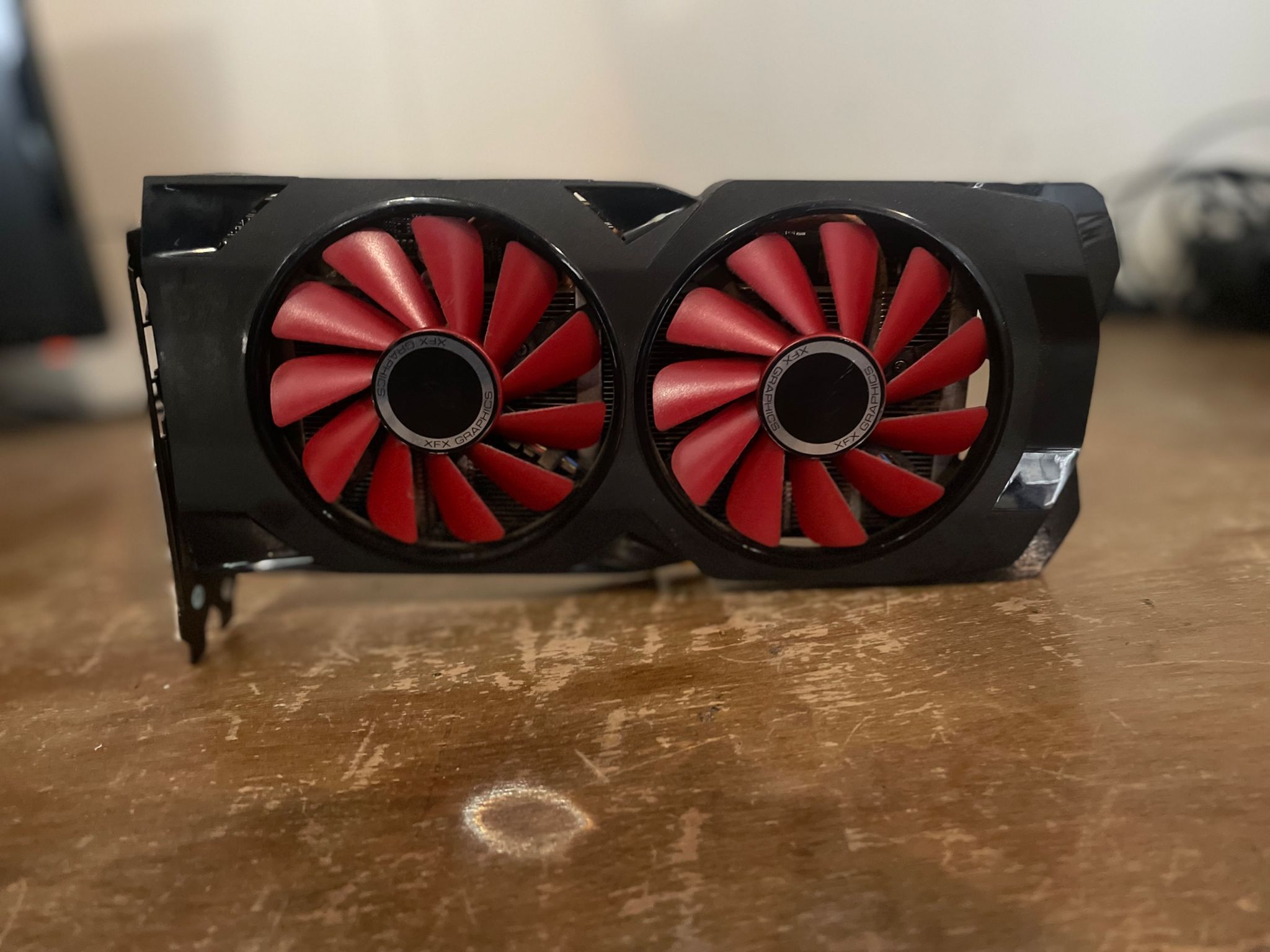 XFX AMD Radeon Rx 570 4gb