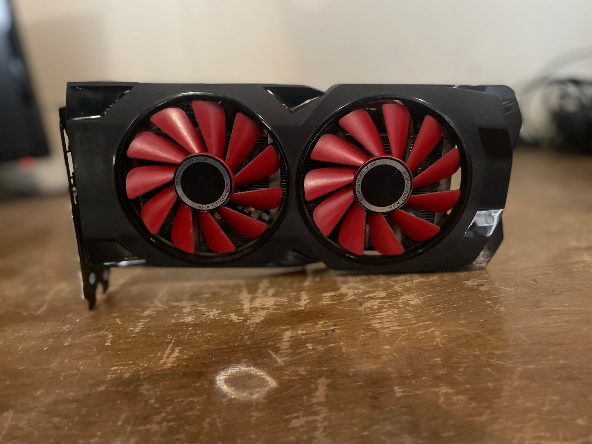 XFX AMD Radeon Rx 570 4gb