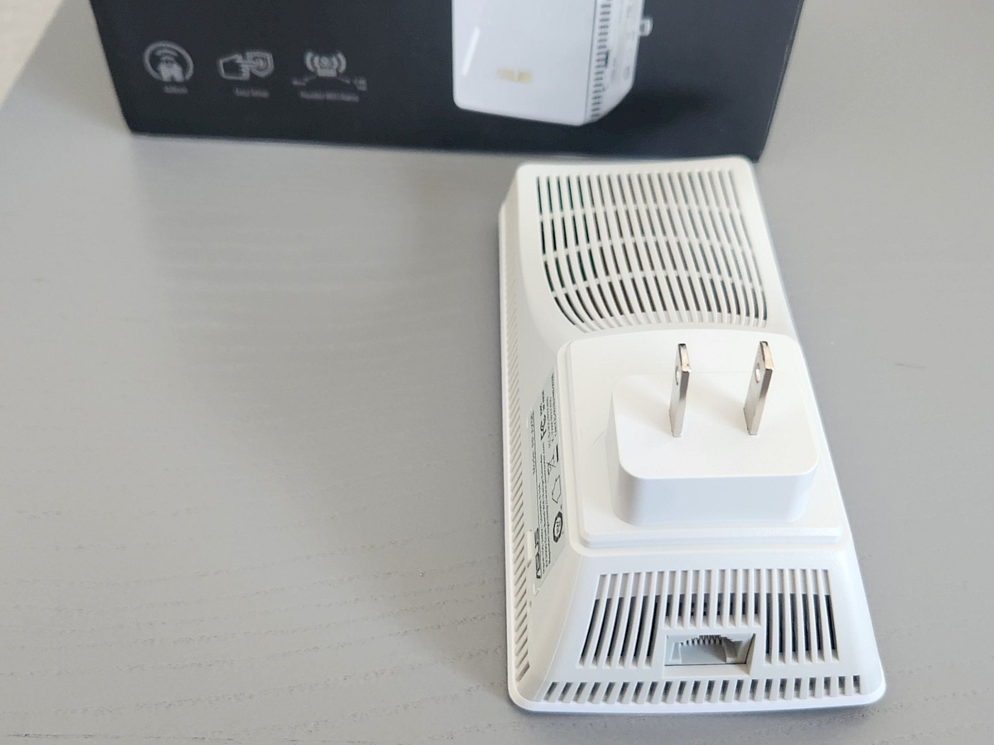 Asus RP-AX58 AX3000 WiFi 6 extender for AI Mesh gaming routers
