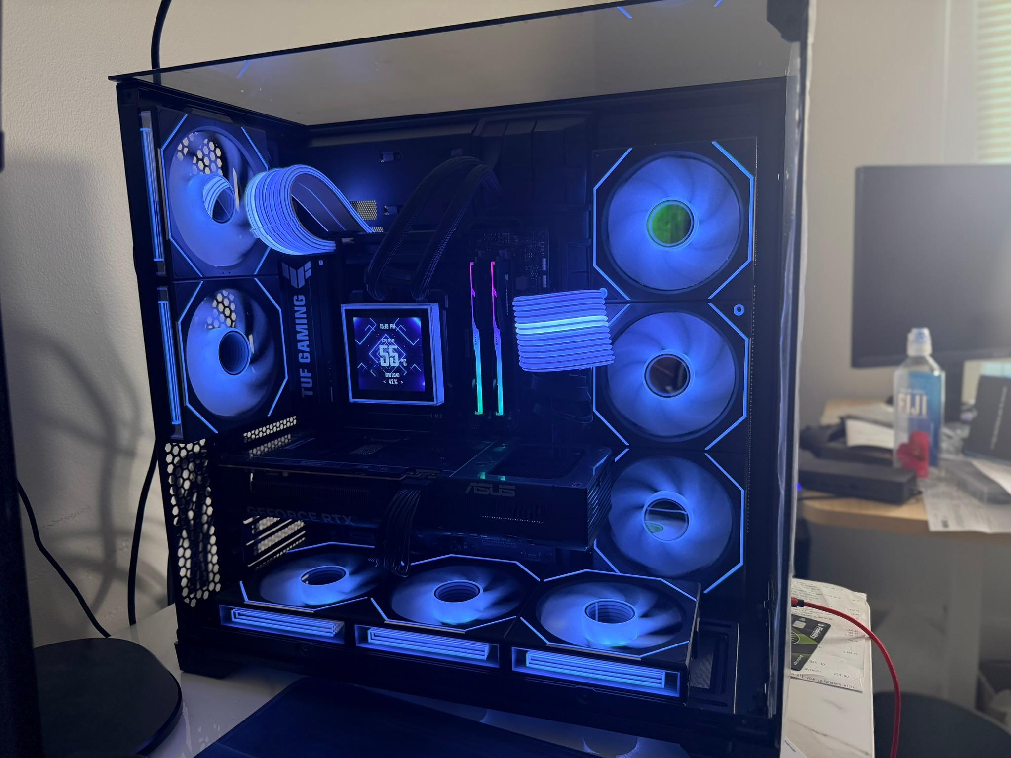 GeForce RTX 5070 Custom Gaming PC - Ryzen 7 9700X