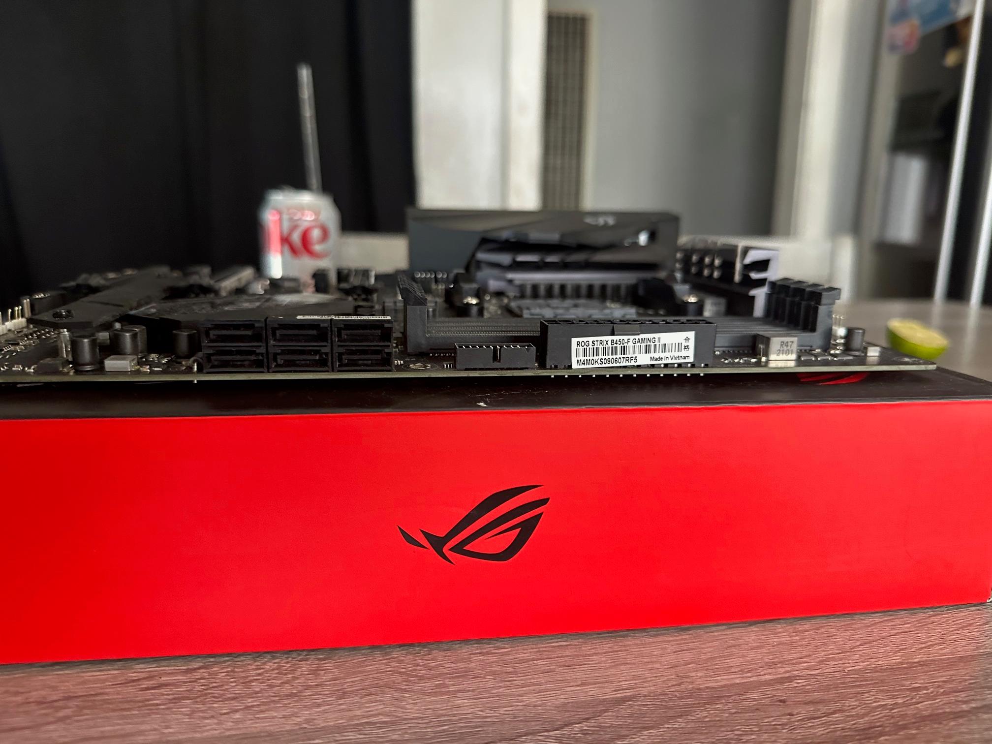 ROG STRIX  B-450 F GAMING 2