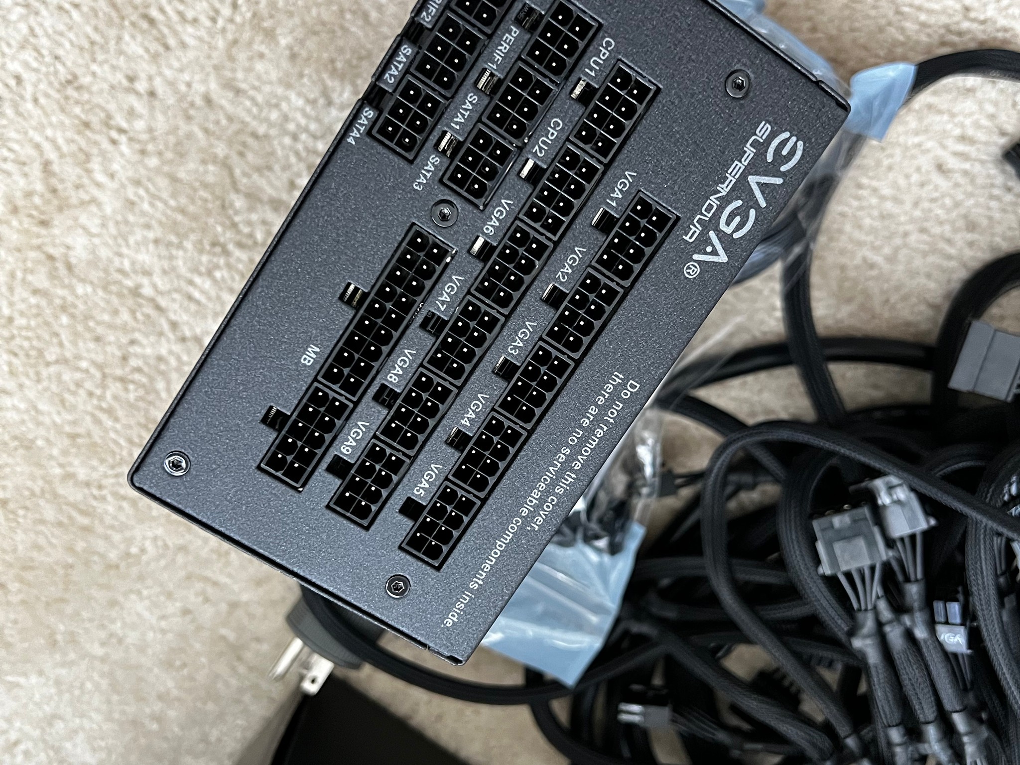 EVGA SuperNOVA 1600 P+, 80+ PLATINUM 1600W 220-PP-1600-X1 + CableMod 12VHPWR