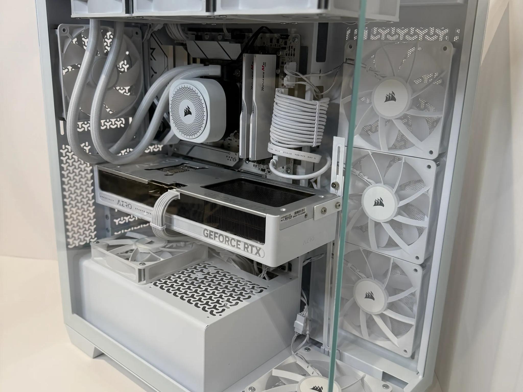 RTX 5070 Gaming PC| i7-12700K | 32 GB RAM| 1 TB M.2 storage|1440p/ 4K ultra