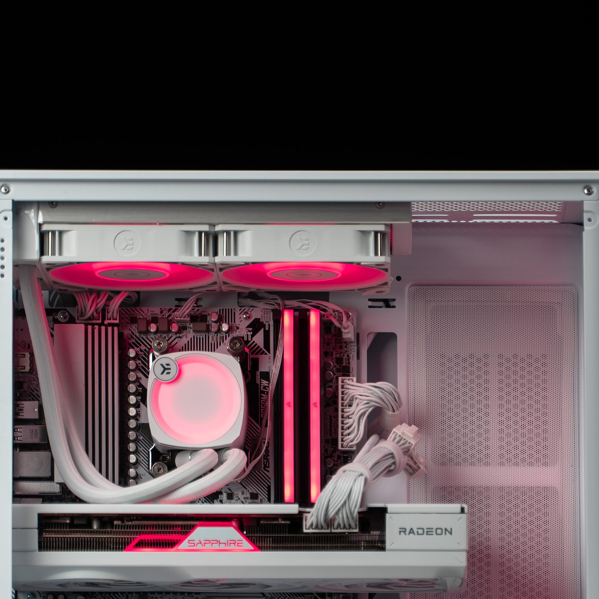 \ WF-52 / RX 7700 XT Ryzen 5 9600X 2.5TB 32GB DDR5 Windows 11 Gaming PC
