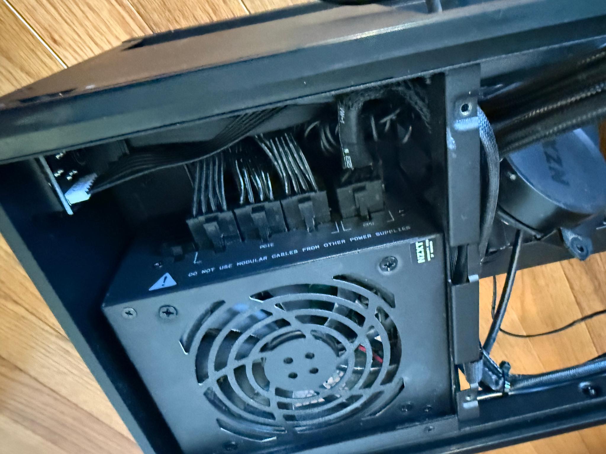 NZXT H1 V1 - Mini-ITX SFF Case (White/Black) with 650W PSU & 140mm AIO