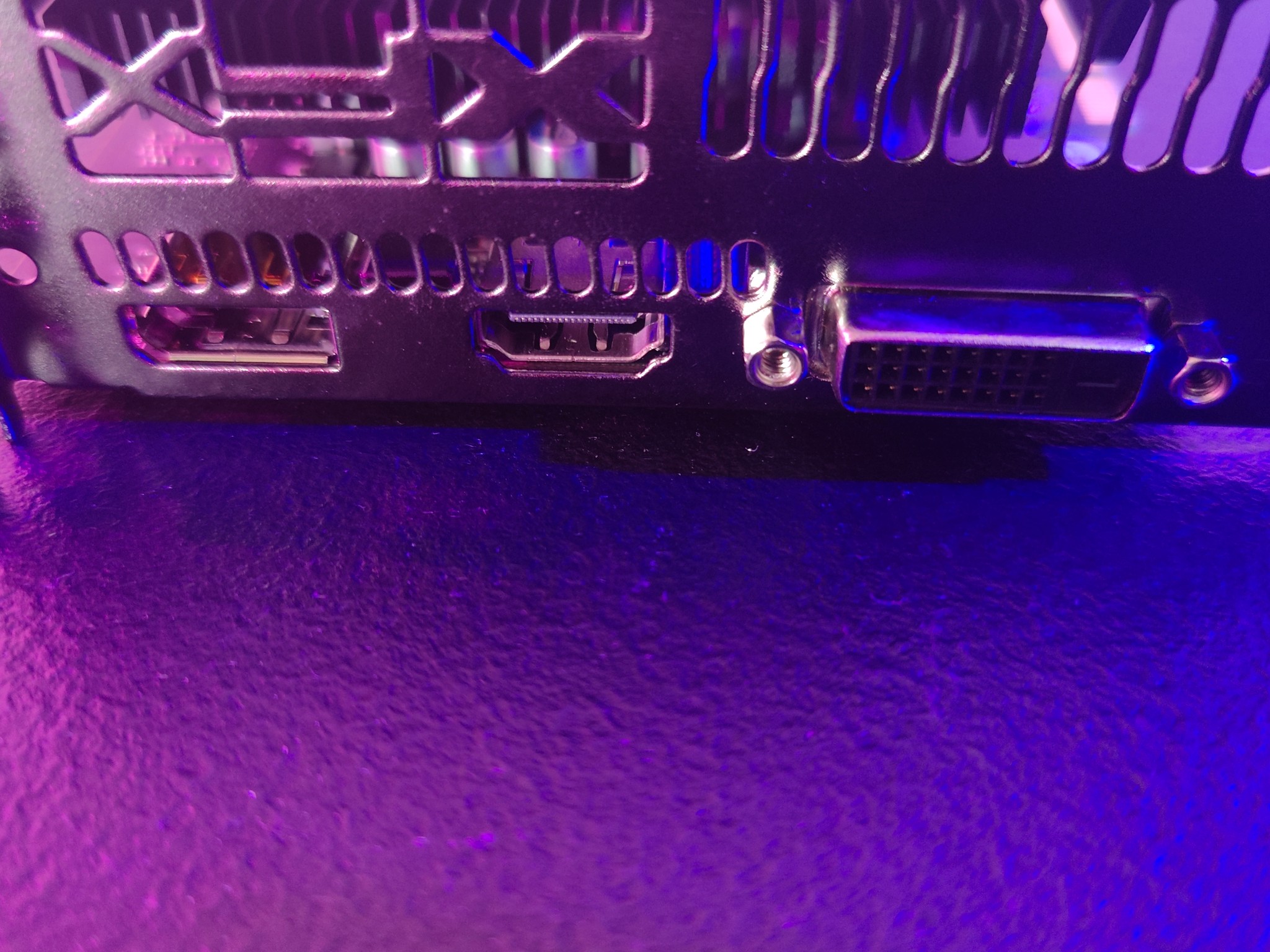 XFX RX-560D2SFG5