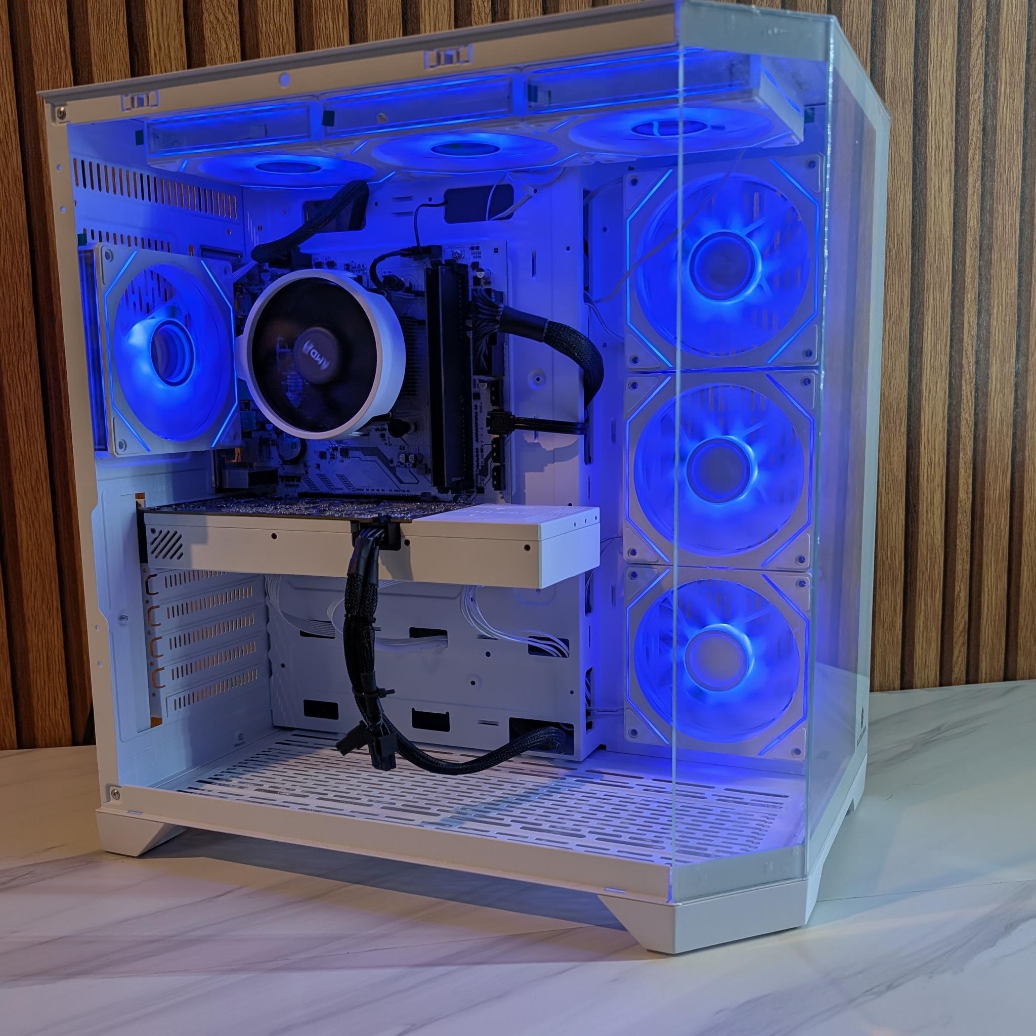 RTX 2070  | Ryzen 5 5500 | 16 GB ddr4 ram | 500GB SSD