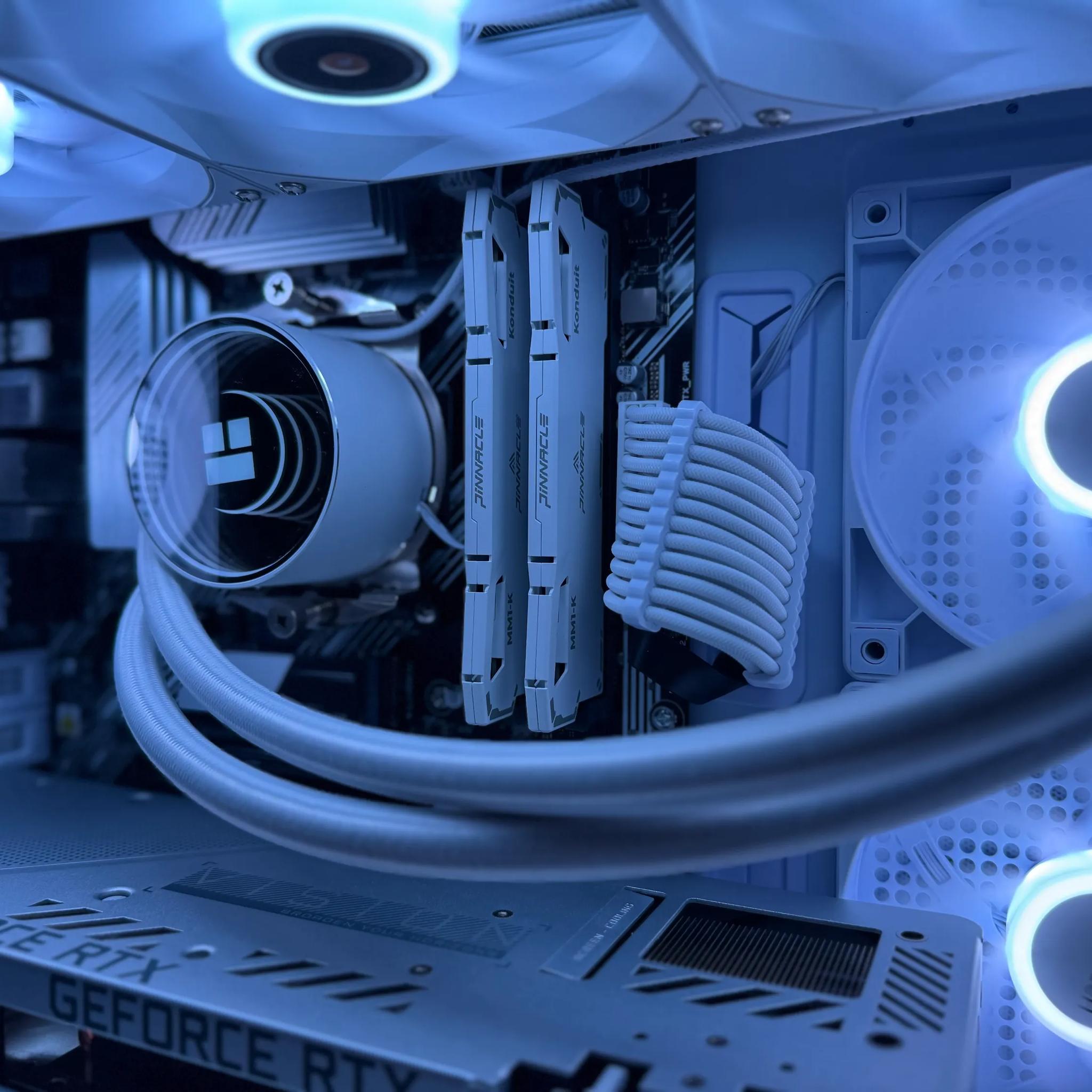 🌨️ARCTIC🌨️ White Gaming PC | RTX 3080 , RYZEN 7 5800X, 32GB DDR4 RAM, 1TB M.2