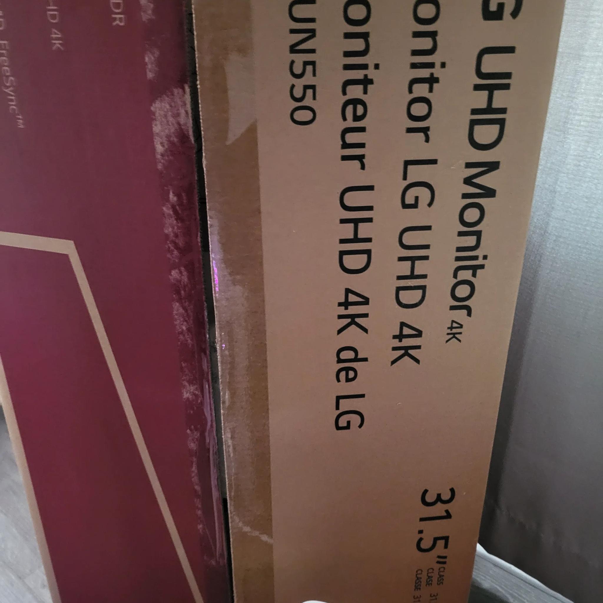 LG 32" UHD 4K FreeSync Monitor