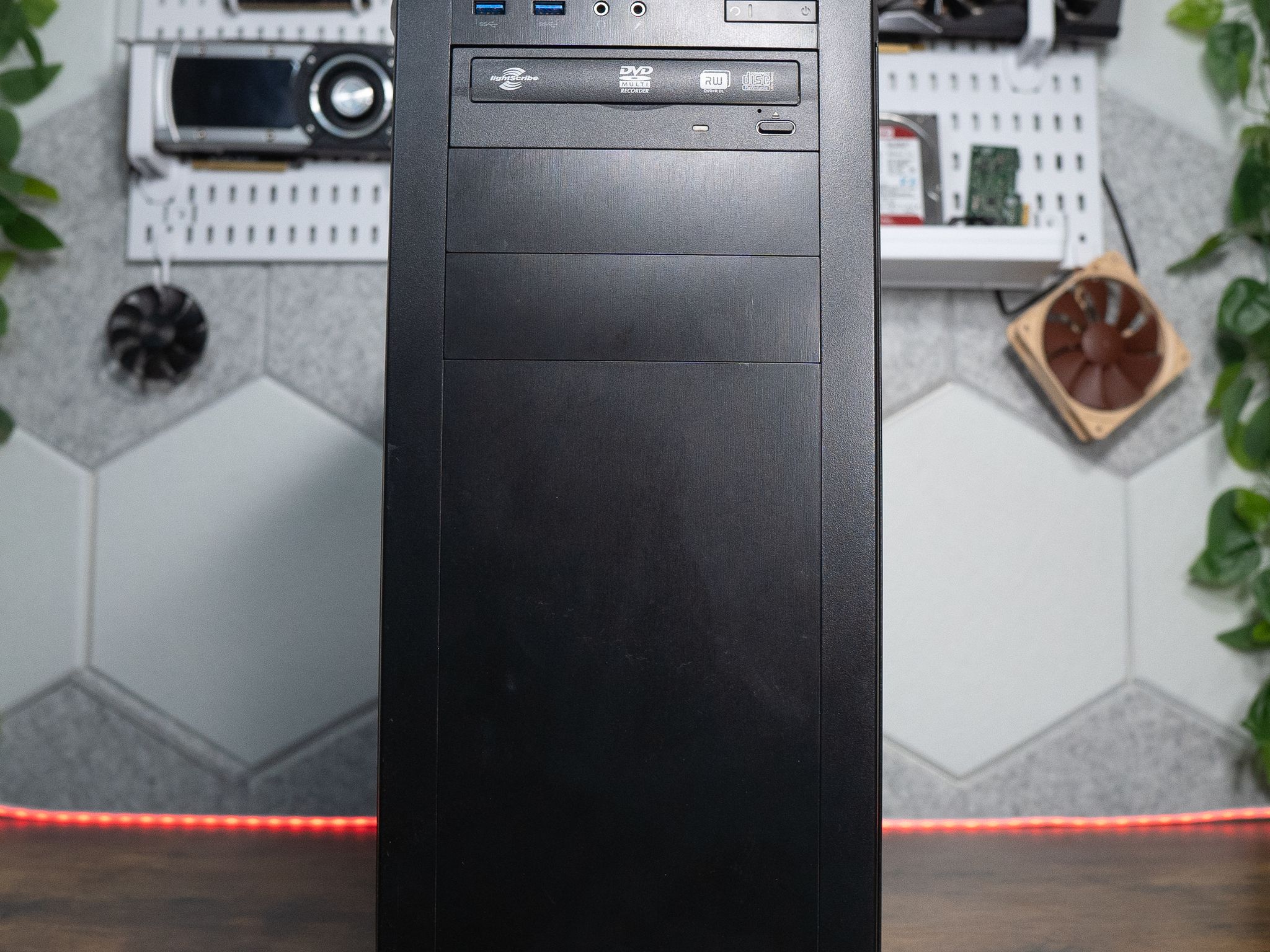 🟠⚫ ULTRA BUDGET - BO6 Ready GAMING PC 🟠⚫ XFX RX 570 | INTEL i7 6700 | 32GB DDR4 RAM | 1.25TB |