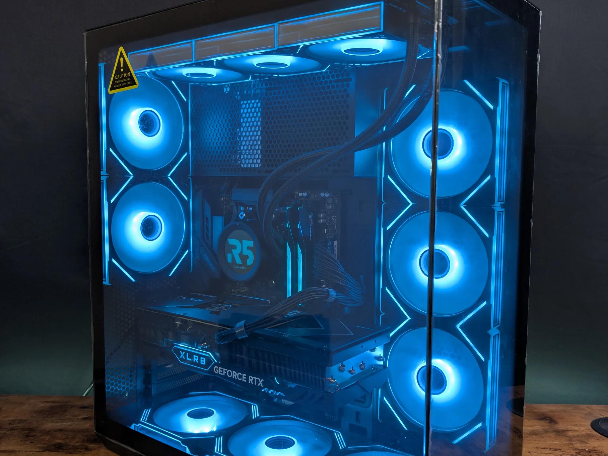 RTX 4090 // Ryzen 9 7950x3D // 64GB DDR5 // 2TB Samsung 990 Pro // WiFi