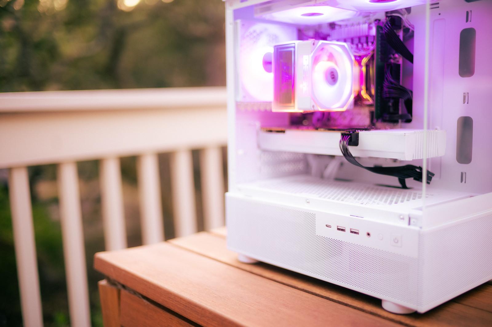 ❄️ WHITE AESTHETIC Gaming PC | Okinos Aqua 3 | 10-Core | GTX 970 | 16GB DDR4 | 256GB SSD | Win10 Pro
