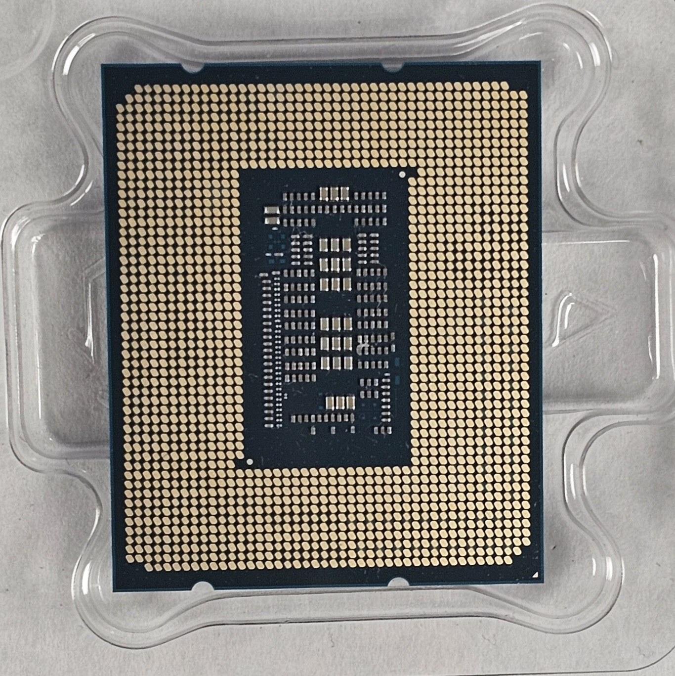Intel Core i7-12700K LGA1700