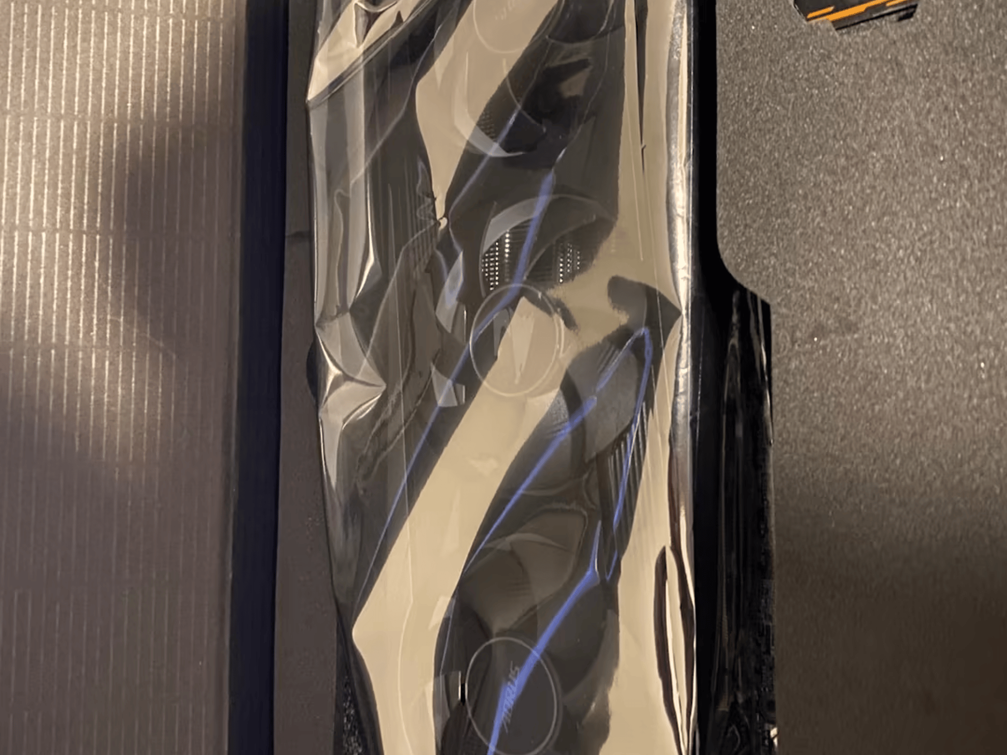 GIGABYTE AORUS GeForce RTX 3060 ELITE - Basically new