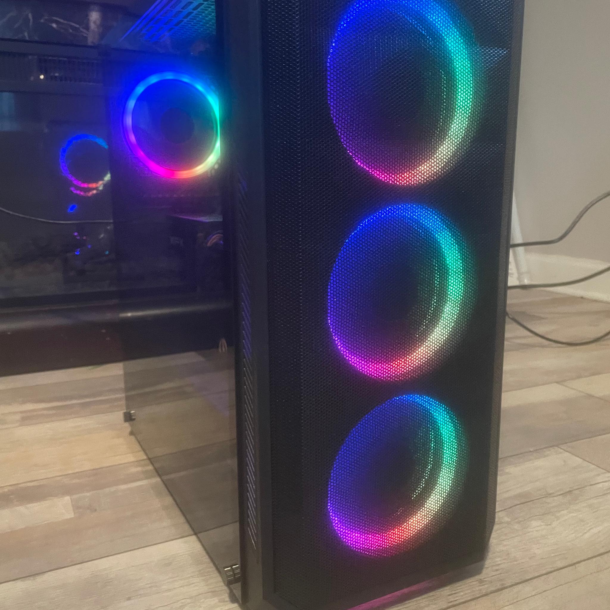 Gaming PC i7 RX 580 16GB ram SSD