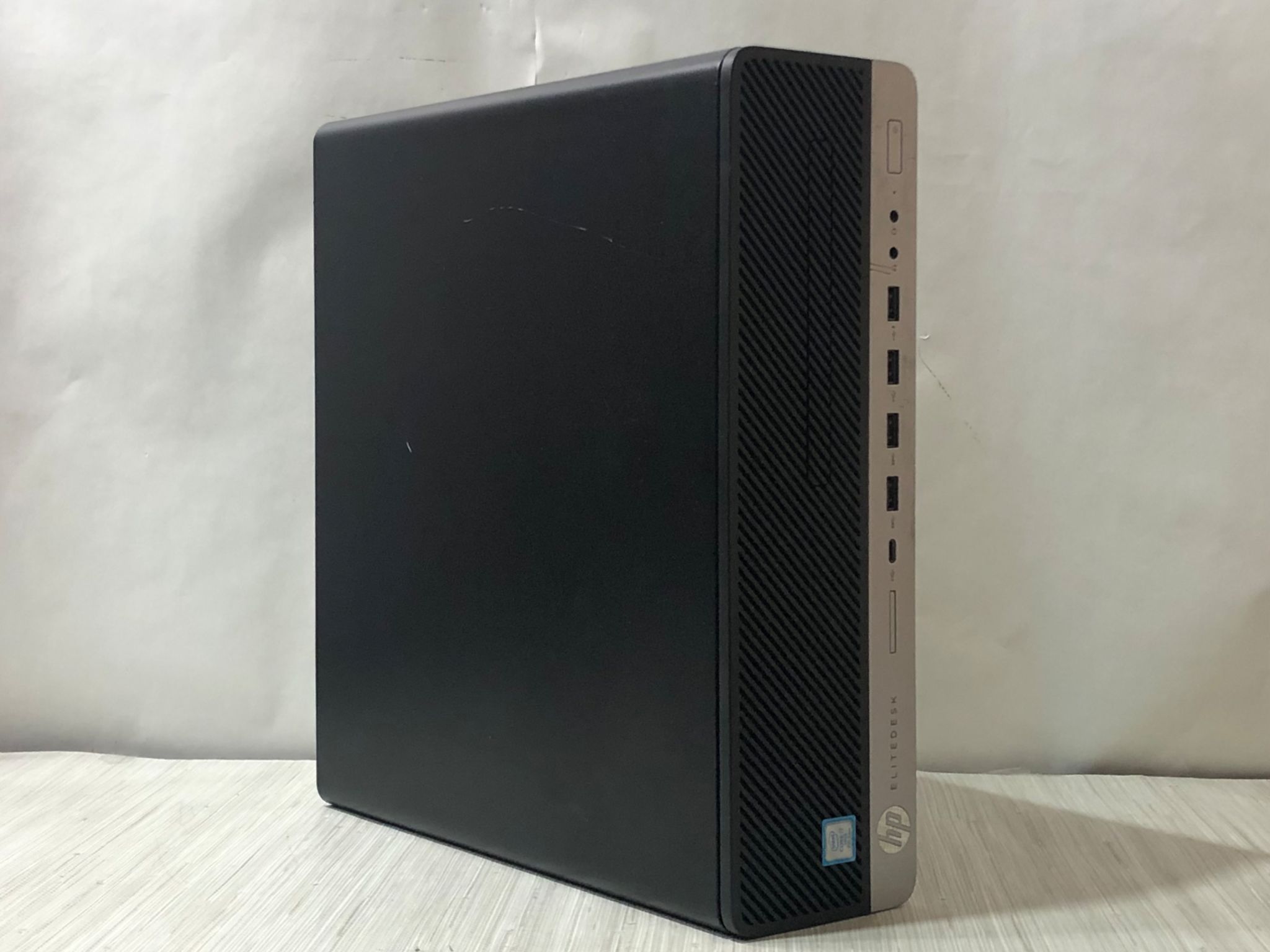 Budget Gaming PC - RX 6400, Core i5, 16GB DDR4, 512GB NVMe SSD, WiFi, Windows 11