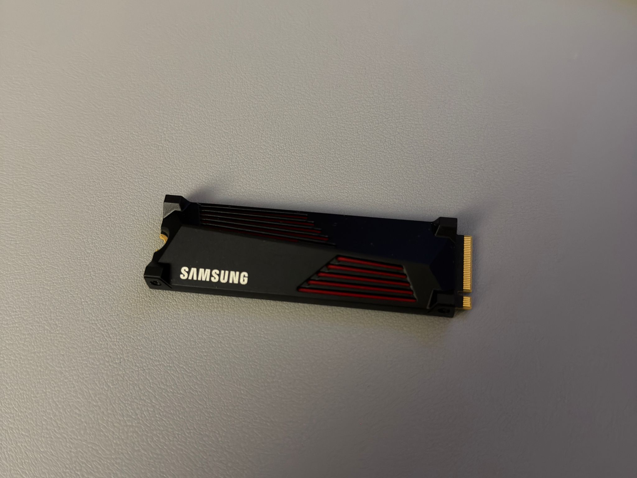 990 Pro 1TB SSD