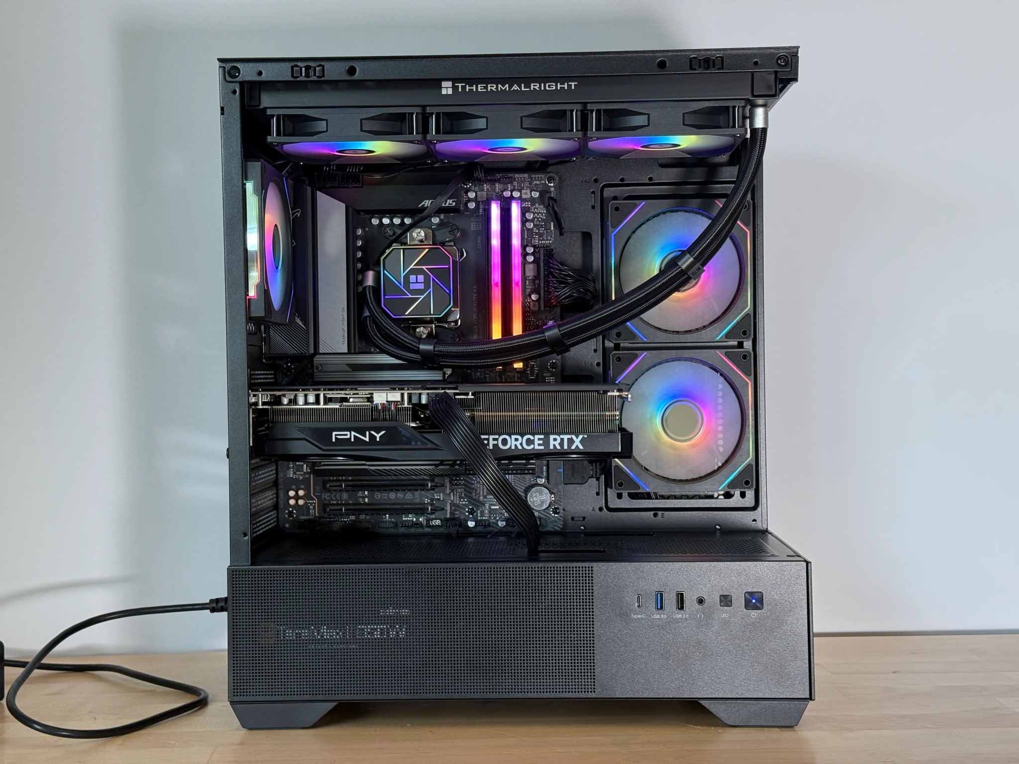 RTX 5070TI Ryzen 7800x3d Gaming PC