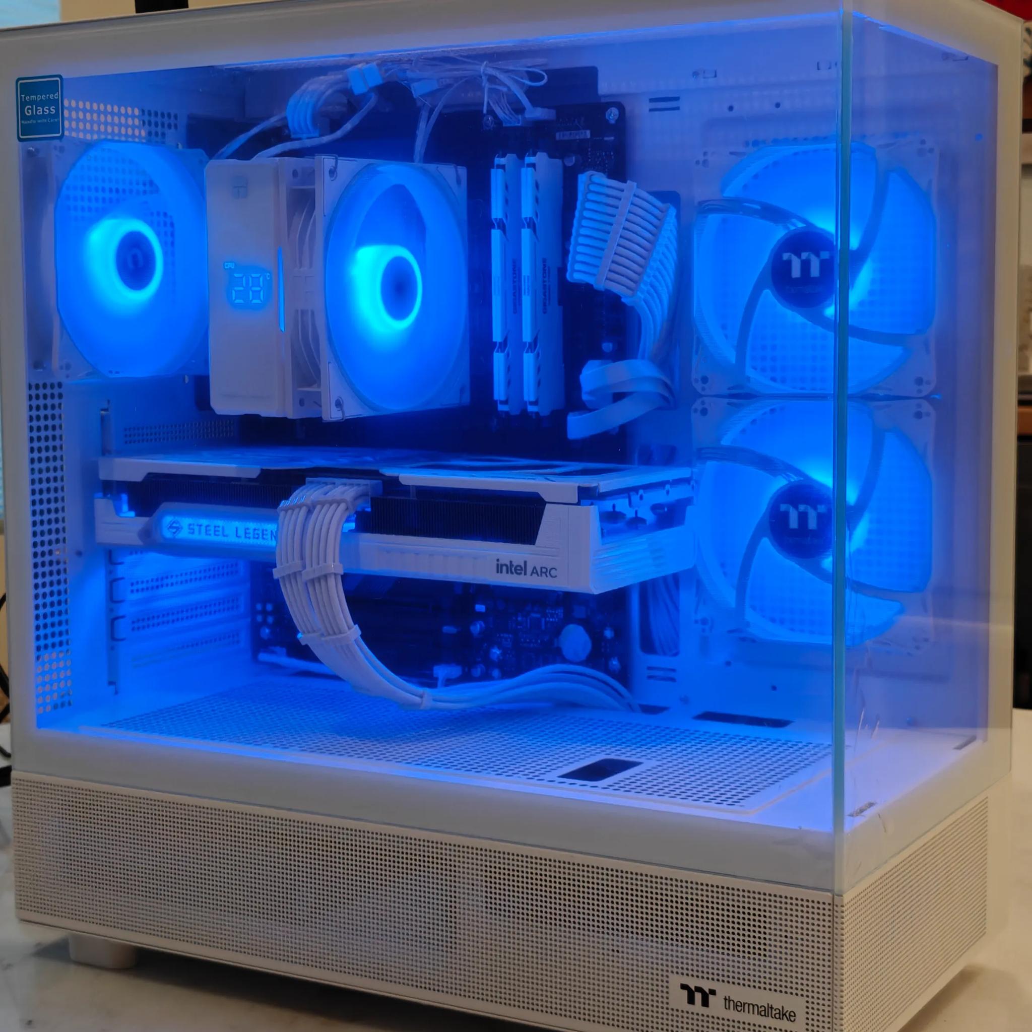 1440P - ARC B580 - Intel Core i7 - ARGB + WiFi - White Gaming PC- Brand New