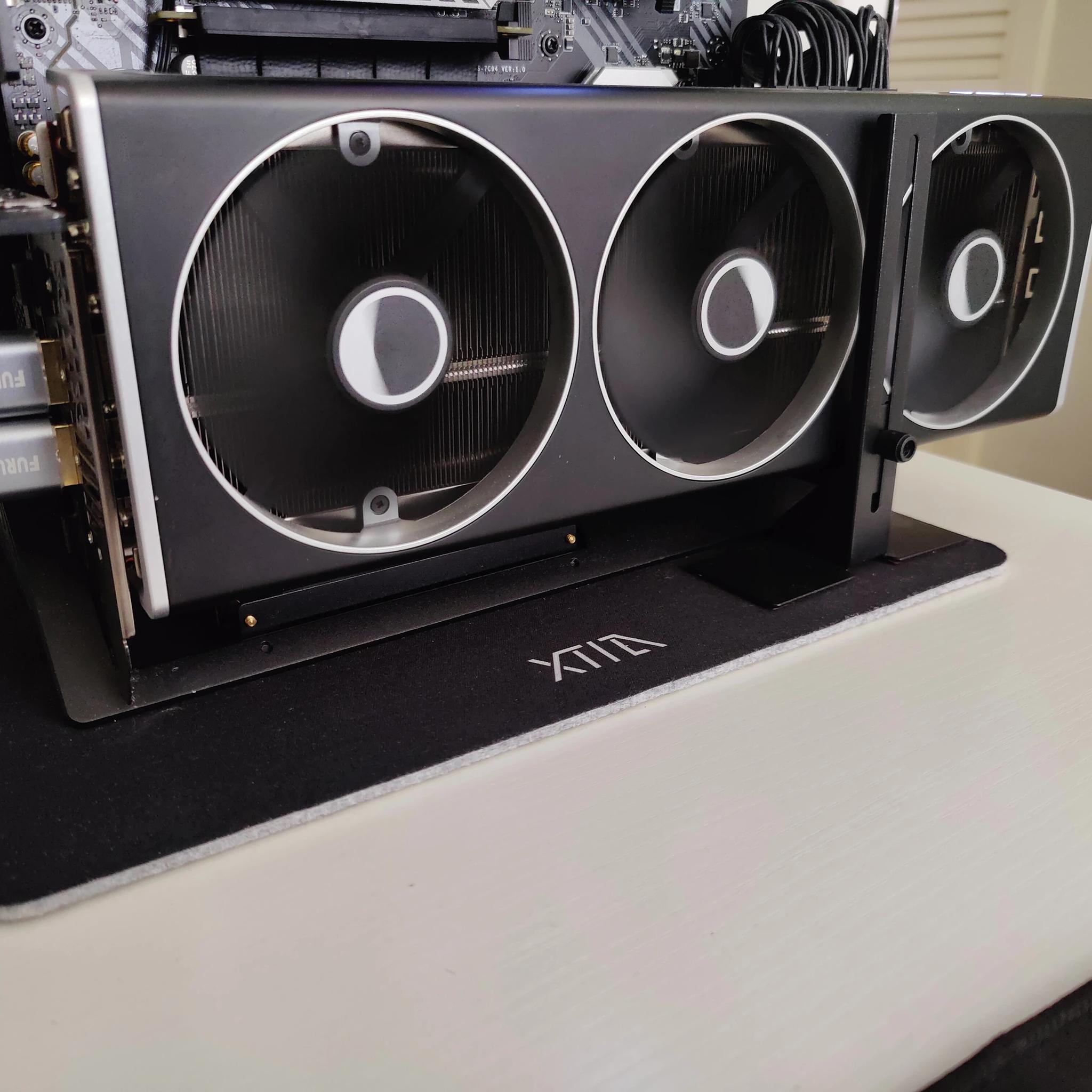 Radeon RX 7900 xtx - XFX Merc 310