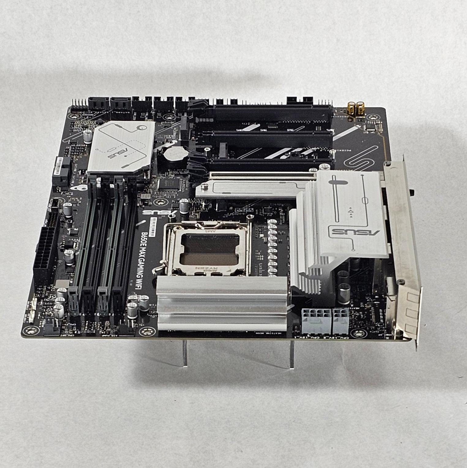 ASUS B650E Max Gaming WIFI AMD AM5 DDR5 ATX Motherboard