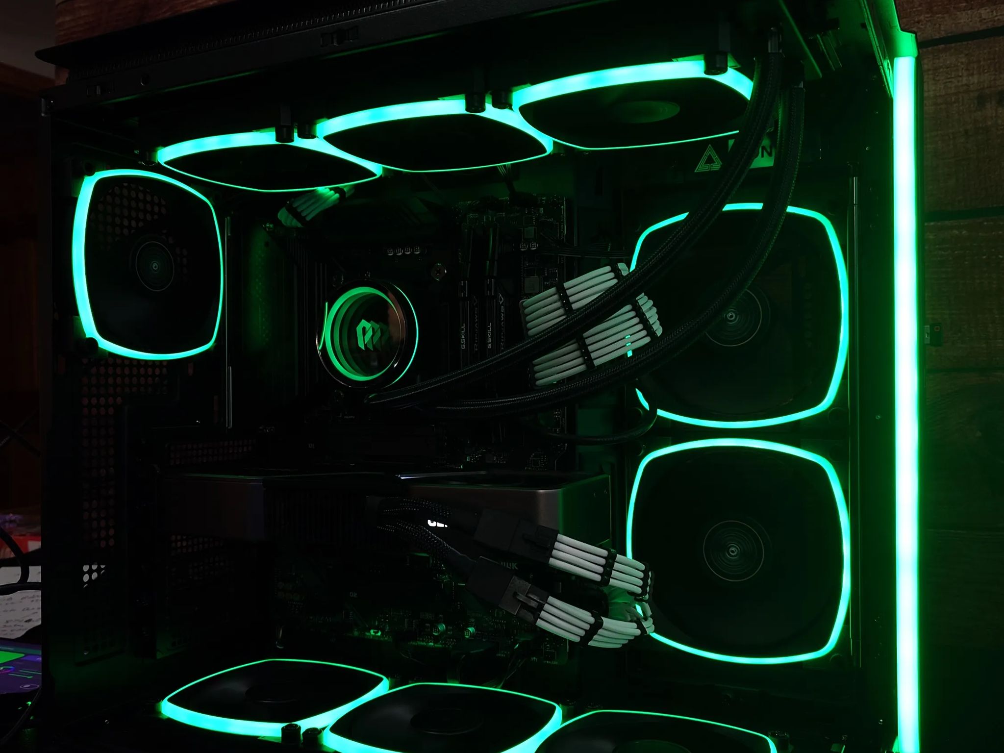 King Kobra 🐍- Perfect for 1440p Gaming : 5700X || RTX 3080 Founders || 1TB NVME + 2TB SATA SSD