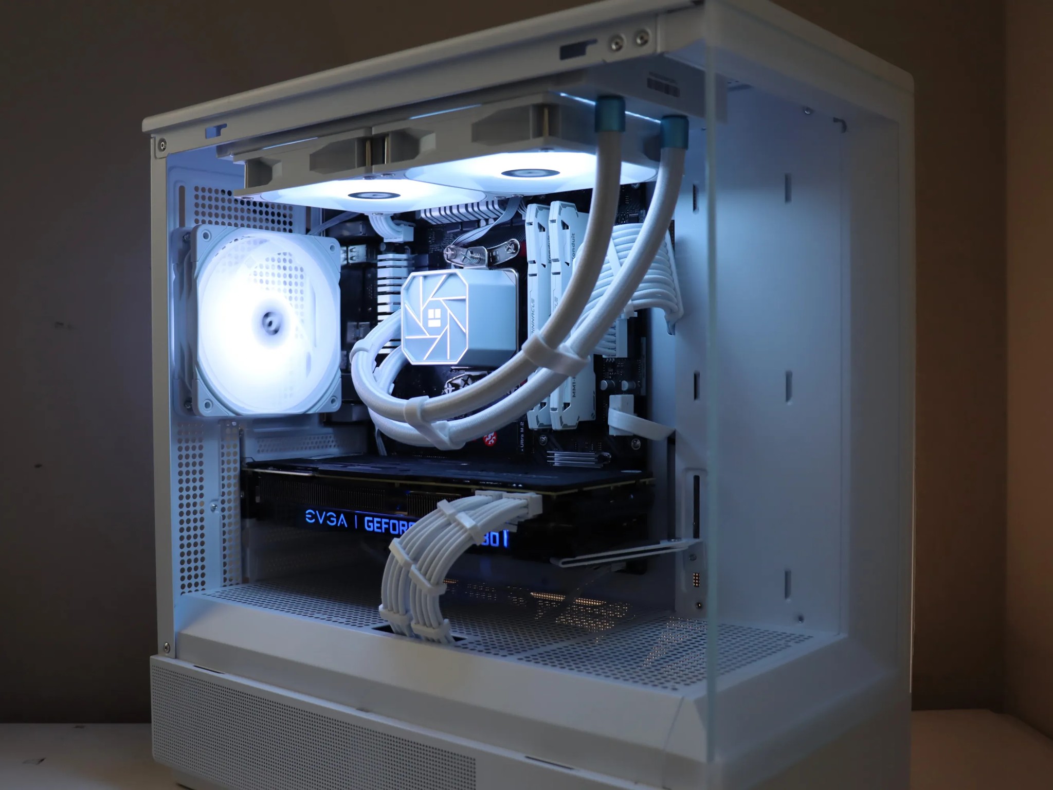 🤍 WHITE RGB GAMING PC | GeForce RTX 2080 | Ryzen 5 | 1tb NVME SSD | 32gb Ram 🤍